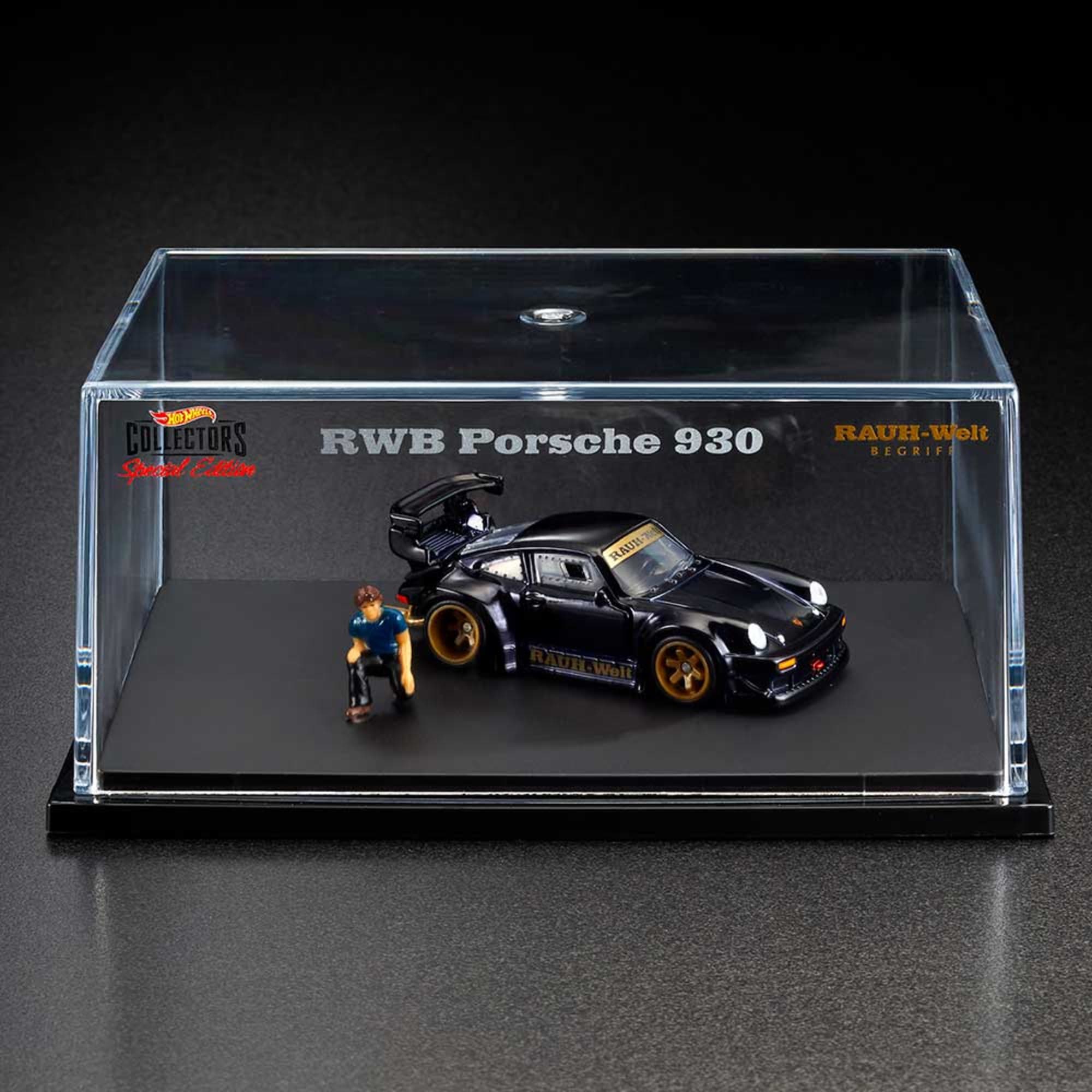 Hot Wheels RLC Exclusive RWB Porsche 930 w/ Akira Nakai Figurine - Image 4