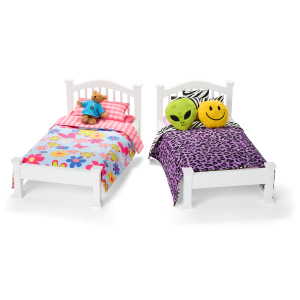 Isabel™ & Nicki's™ Twin Beds Bundle (Historical Characters)