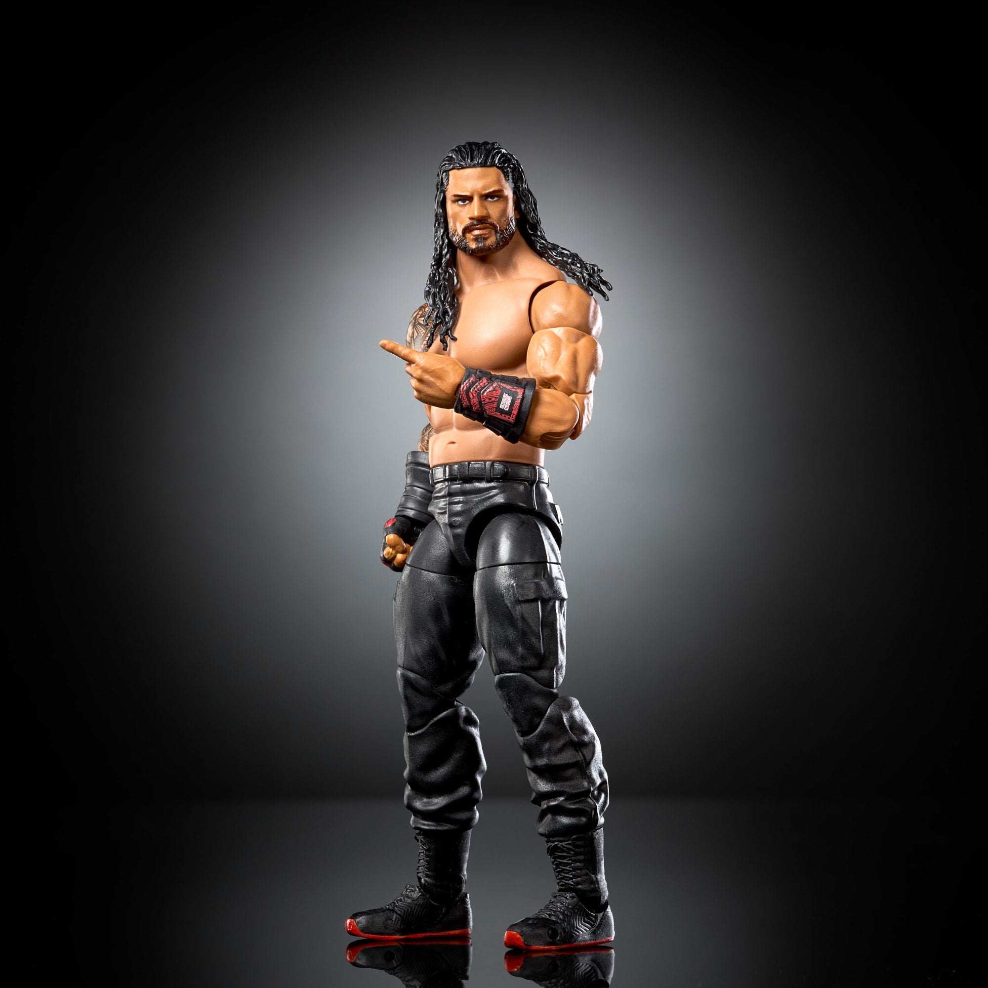 WWE Elite Roman Reigns Action Figure. Series #123 Set. 6-Inch Collectible With Accessories - Image 5
