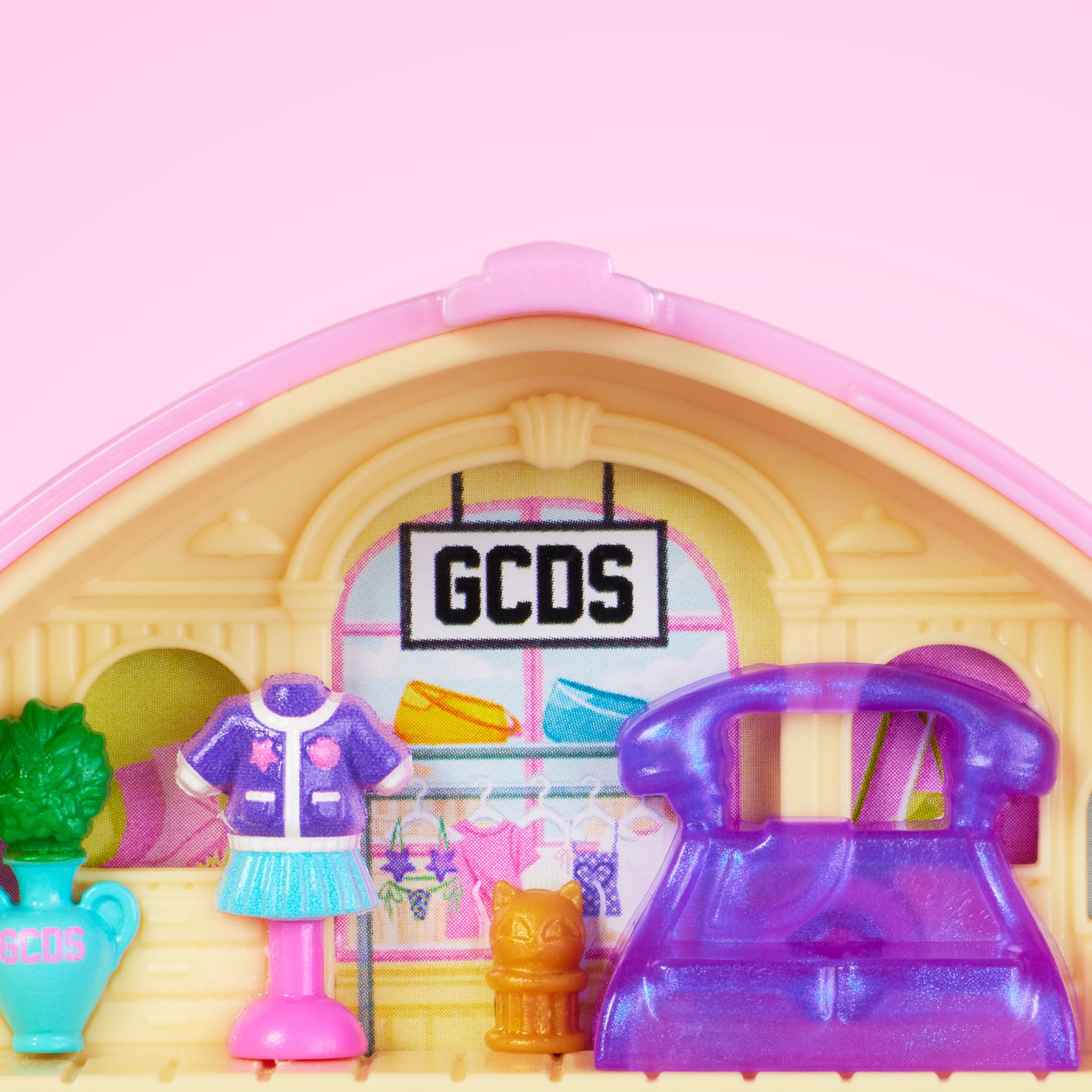 Polly Pocket x GCDS Compact - Image 7