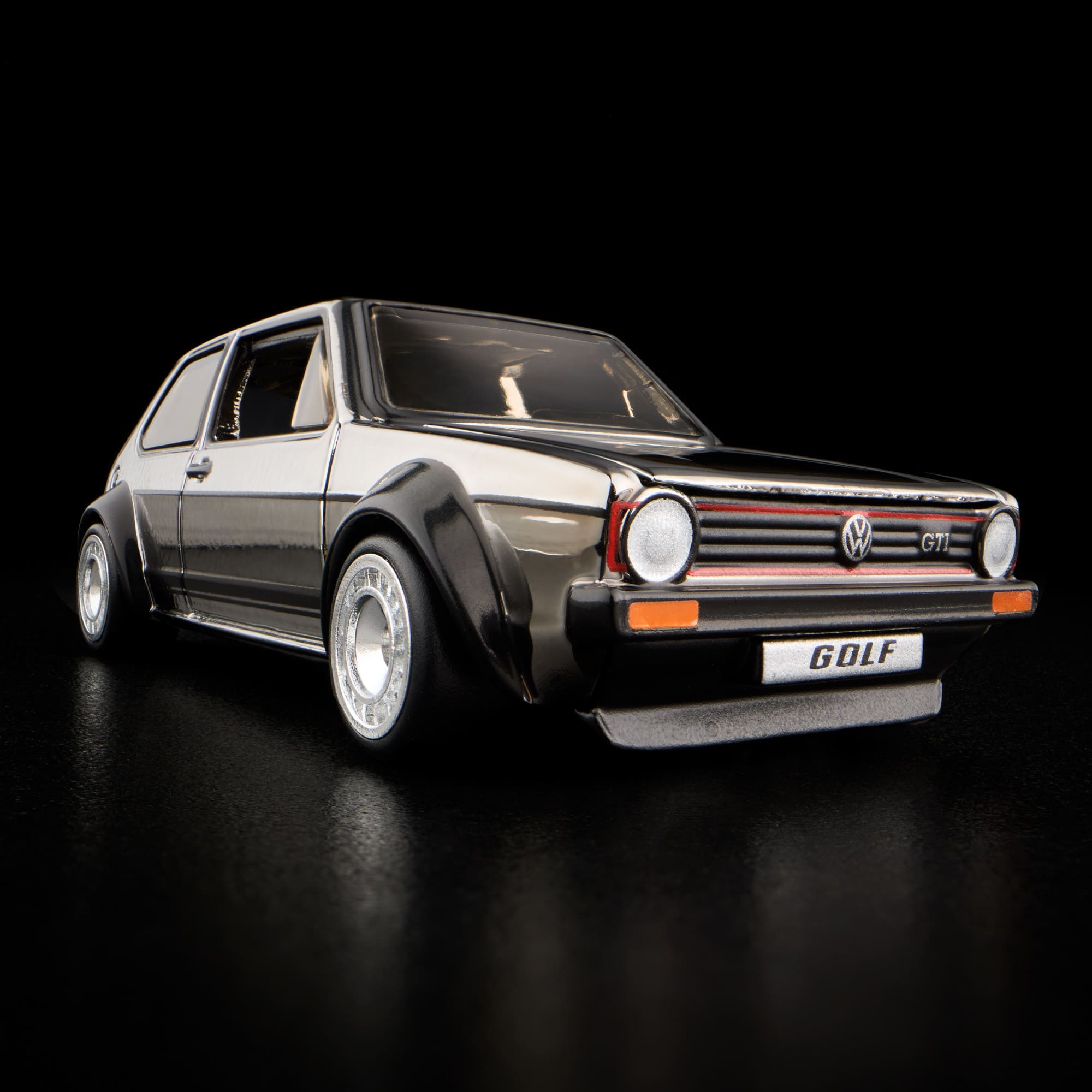 Hot Wheels RLC Exclusive 1976 Volkswagen Golf Mk1 GTI - Image 3