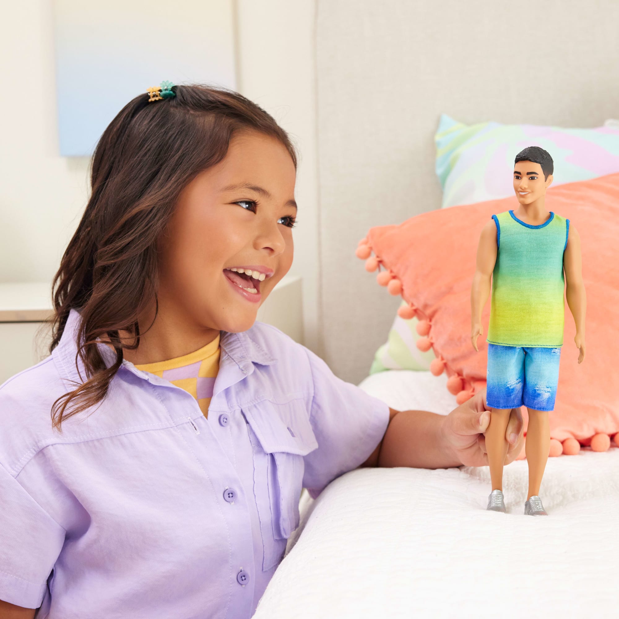 Barbie Fashionista Boneco Ken Regata e Shorts - Image 2