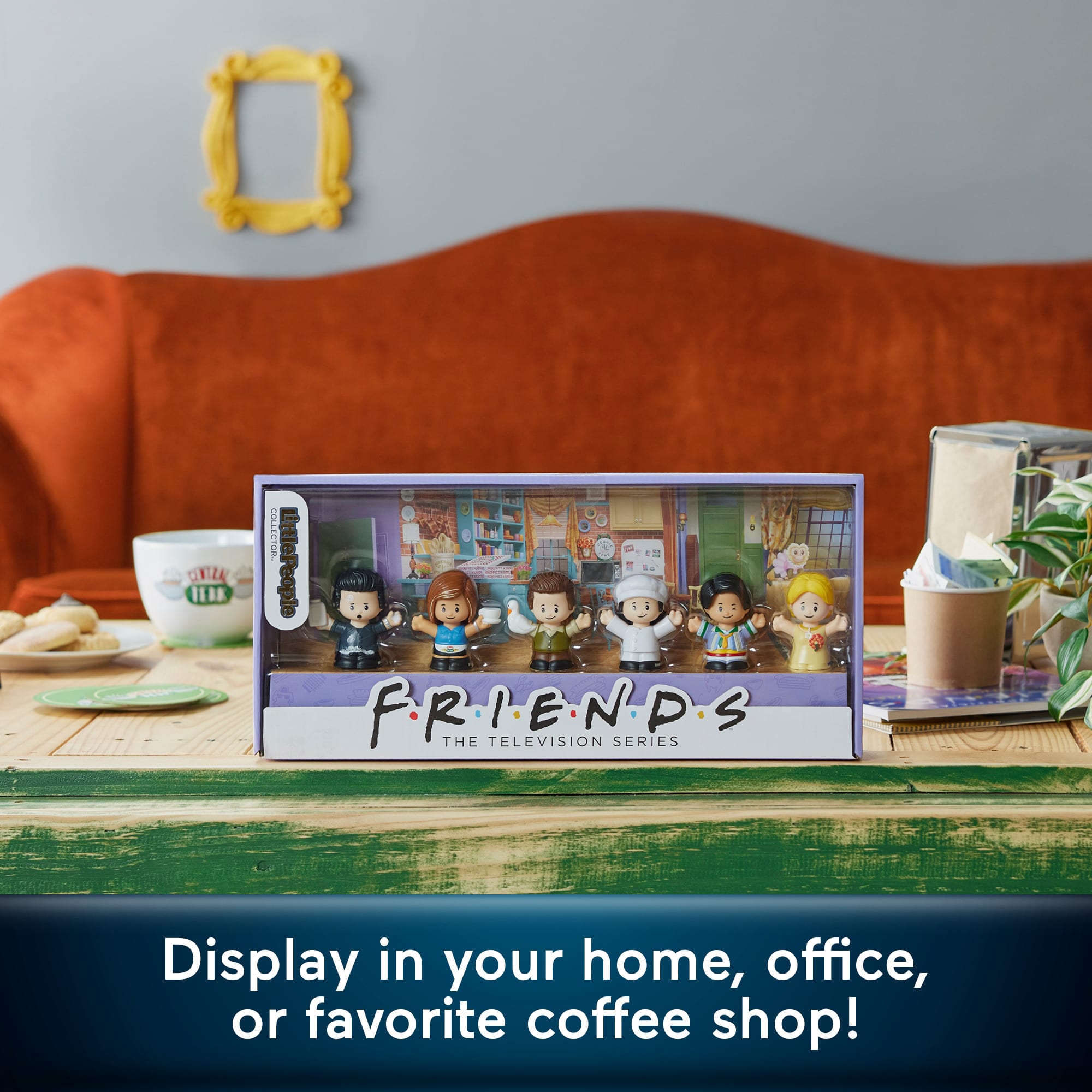 Little People Collector Friends TV Series Special Edition Set For Adults & Fans. 6 Figures - Image 4