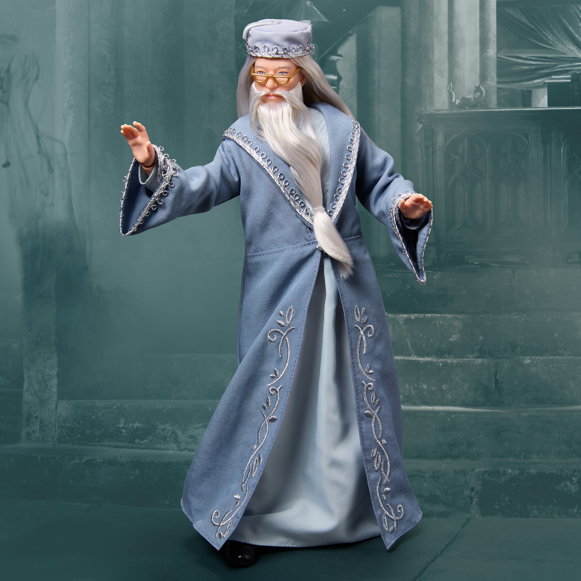 Harry Potter Design Collection – Albus Dumbledore Doll - Image 2