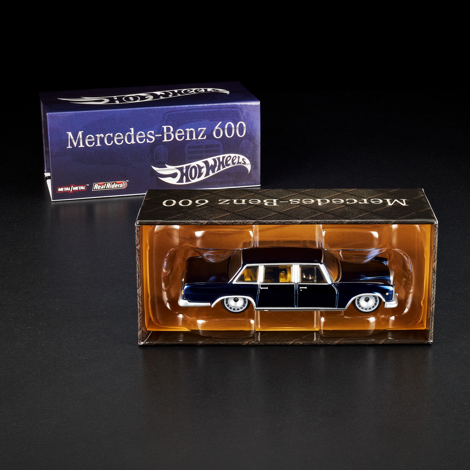 Hot Wheels RLC Exclusive 1964 Mercedes-Benz 600 - Image 25
