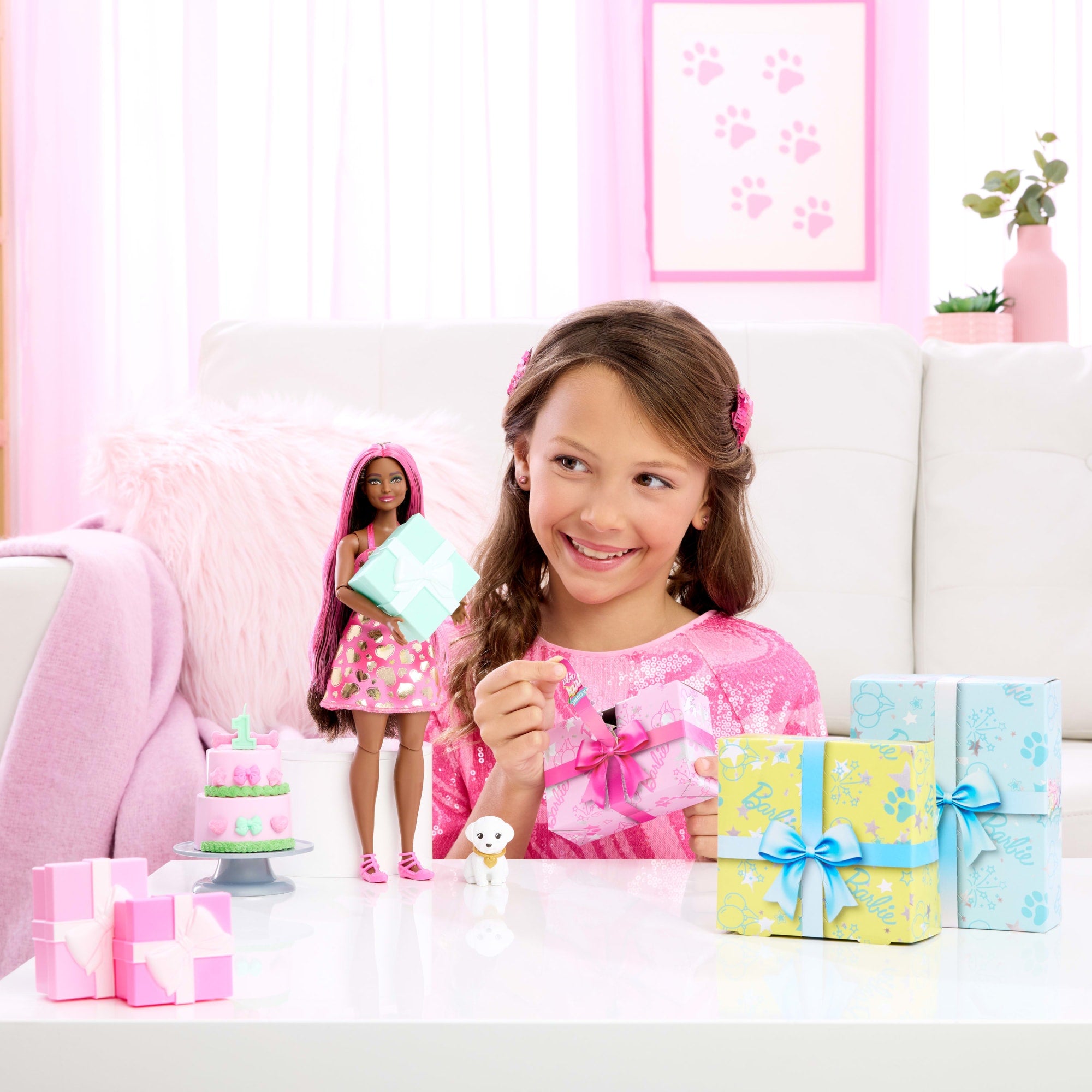 Barbie Party Unboxed Pet Birthday Series Doll & Accessories. Shimmerin' Hearts Set With 10 Surprises - Image 2
