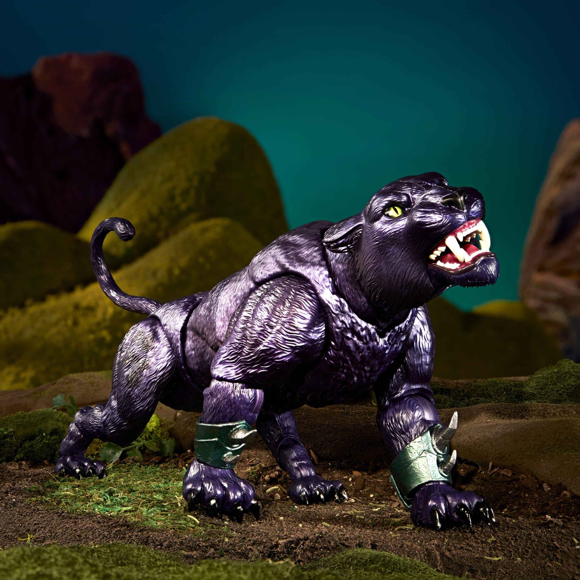 MOTU Masterverse New Eternia Panthor Figure - Image 2