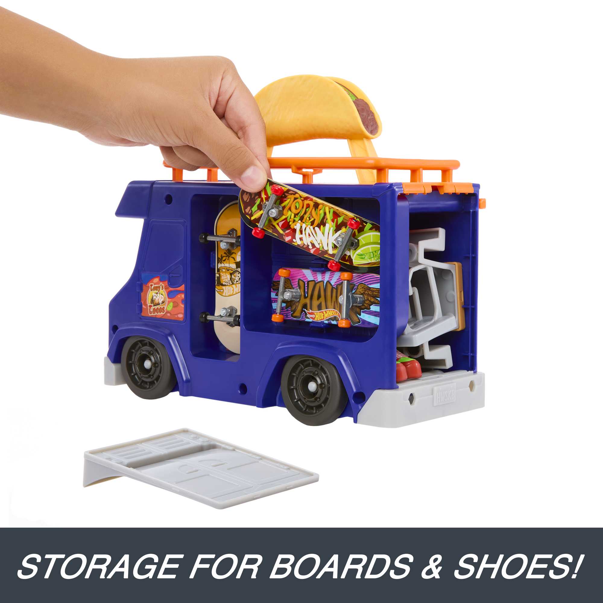 Hot Wheels Skate Taco Truck Play Case With 1 Fingerboard & 1 Pair Of Shoes - Image 5