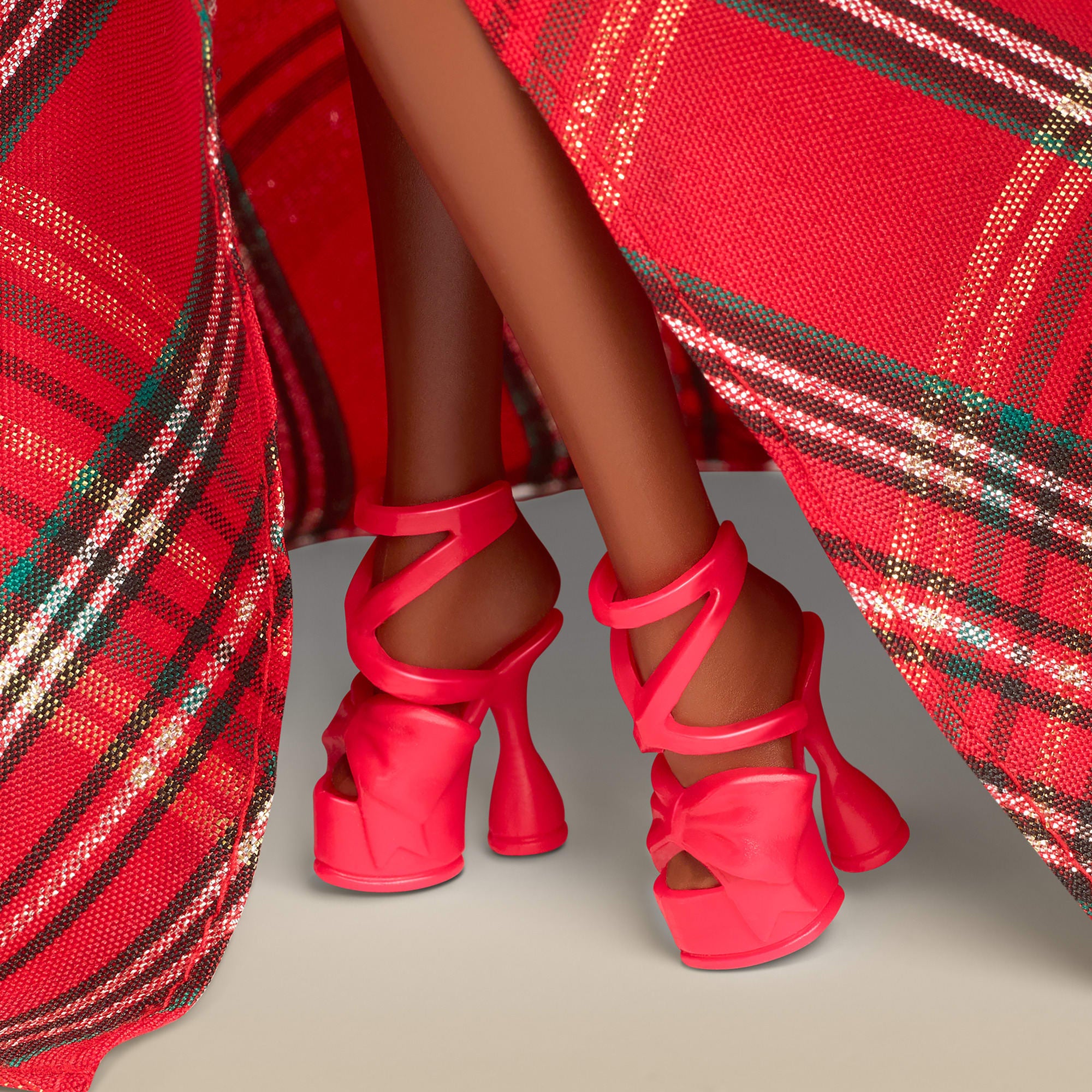 2024 Barbie Holiday Doll - Image 6
