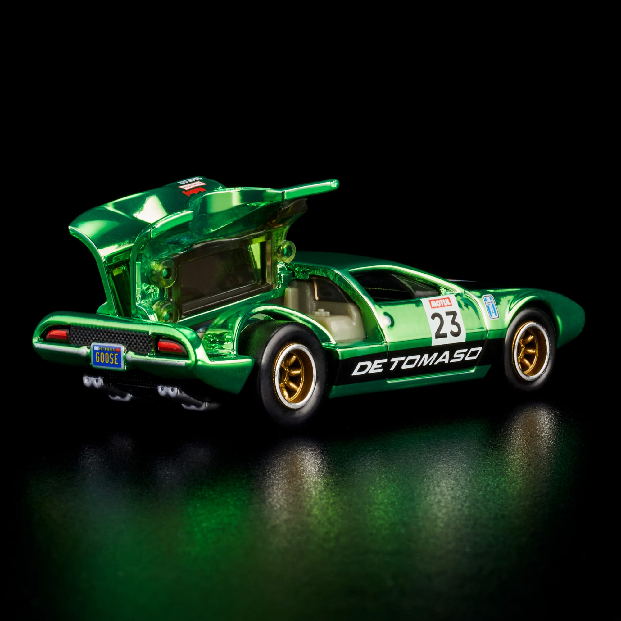 Hot Wheels RLC Exclusive 1971 De Tomaso Mangusta - Image 2