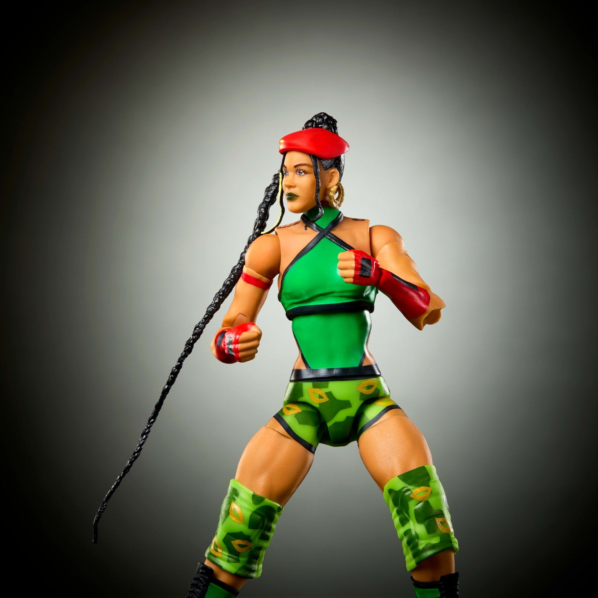 WWE X Street Fighter Bianca Belair Action Figure & Accessories. 6-Inch Collectible Cammy Mashup Set - Image 3