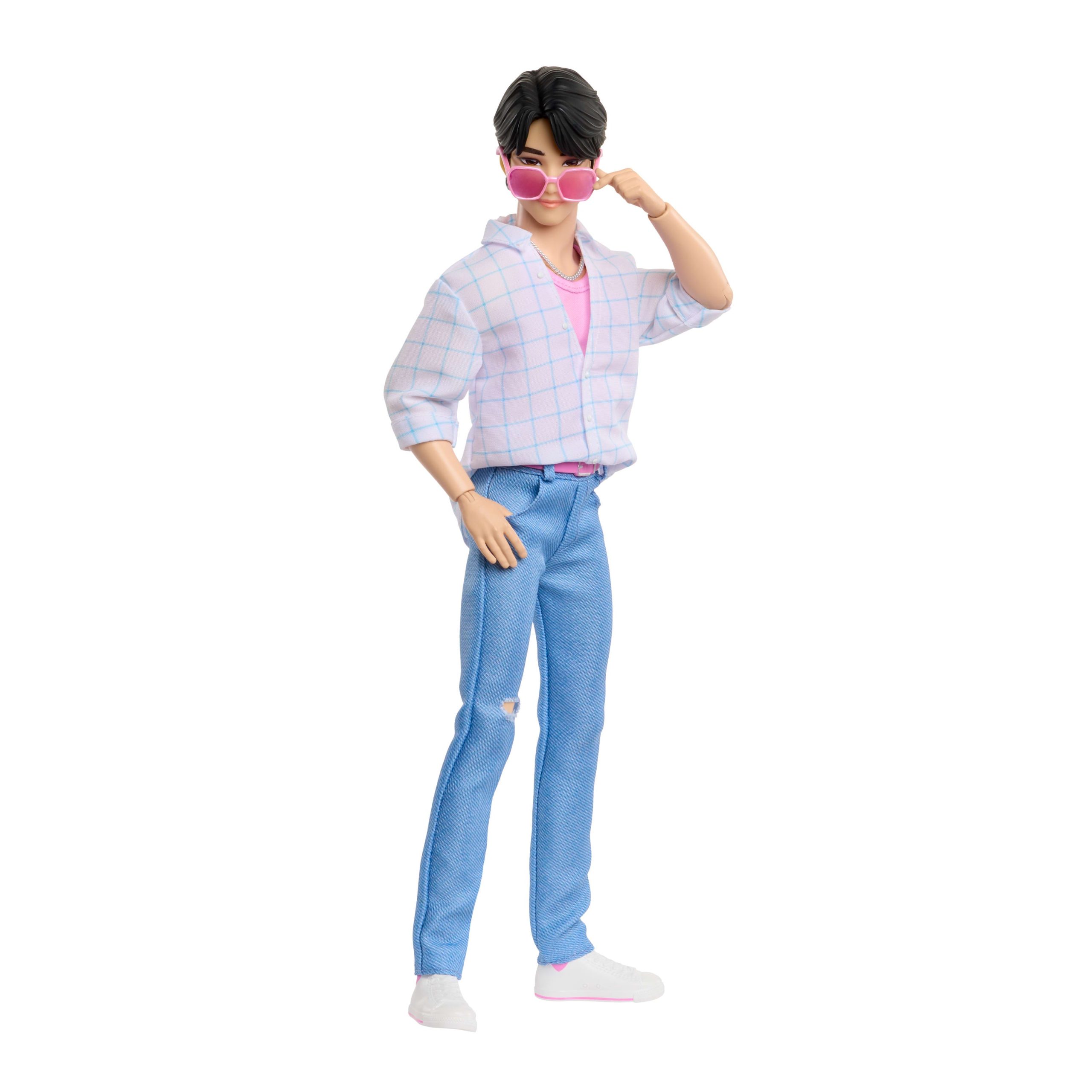 KPop Demon Hunters Saja Boys Jinu Fashion Doll in Soda Pop Look With Themed Movie Accessories - Image 5