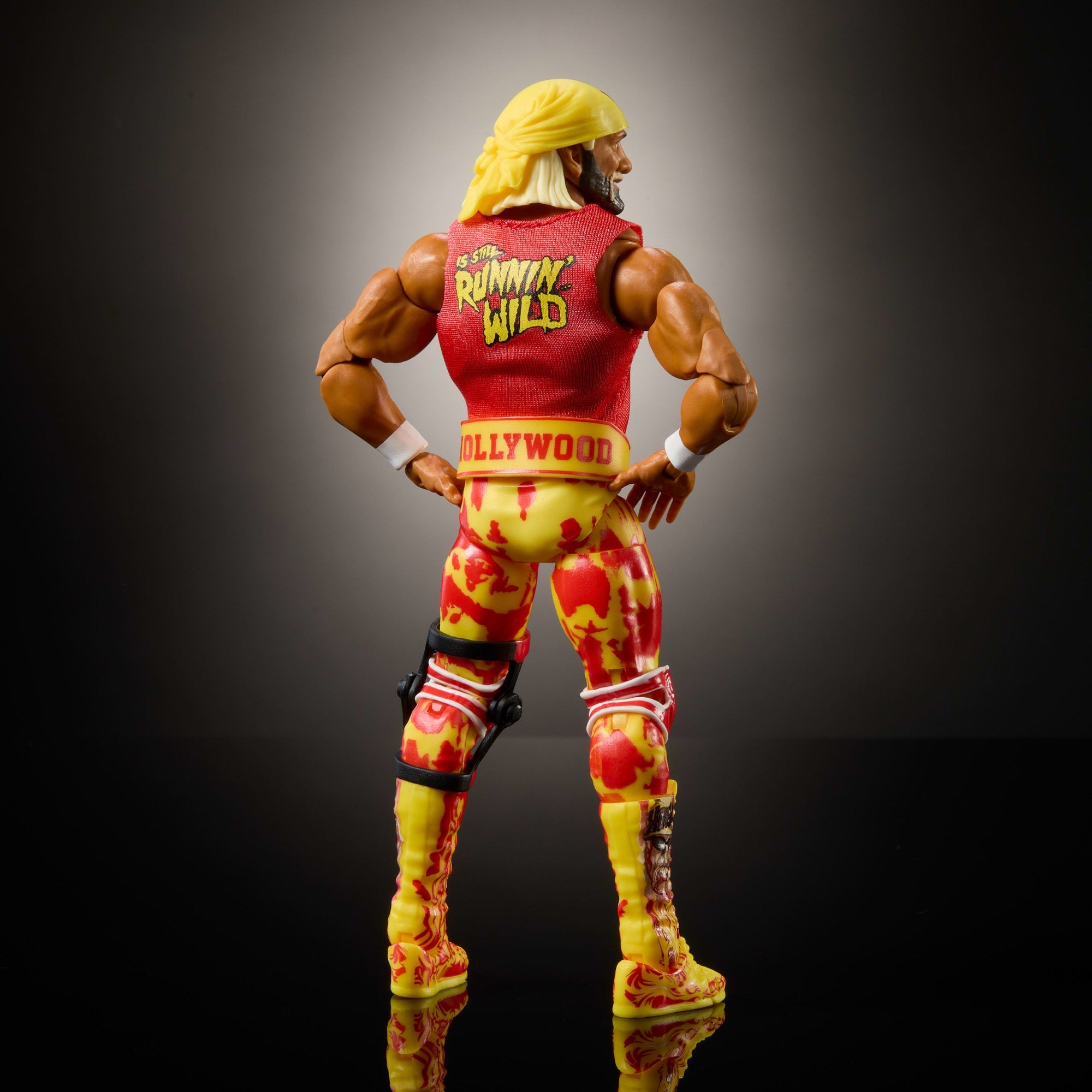WWE Legends Ultimate Edition Hulk Hogan Action Figure - Image 4
