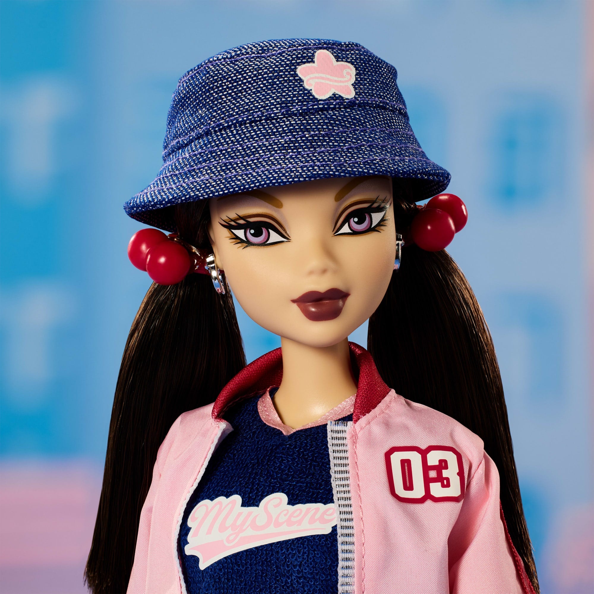 Barbie Signature My Scene Nolee Collector Doll in Y2K-Inspired Outfit With Premium Accessories - Image 3