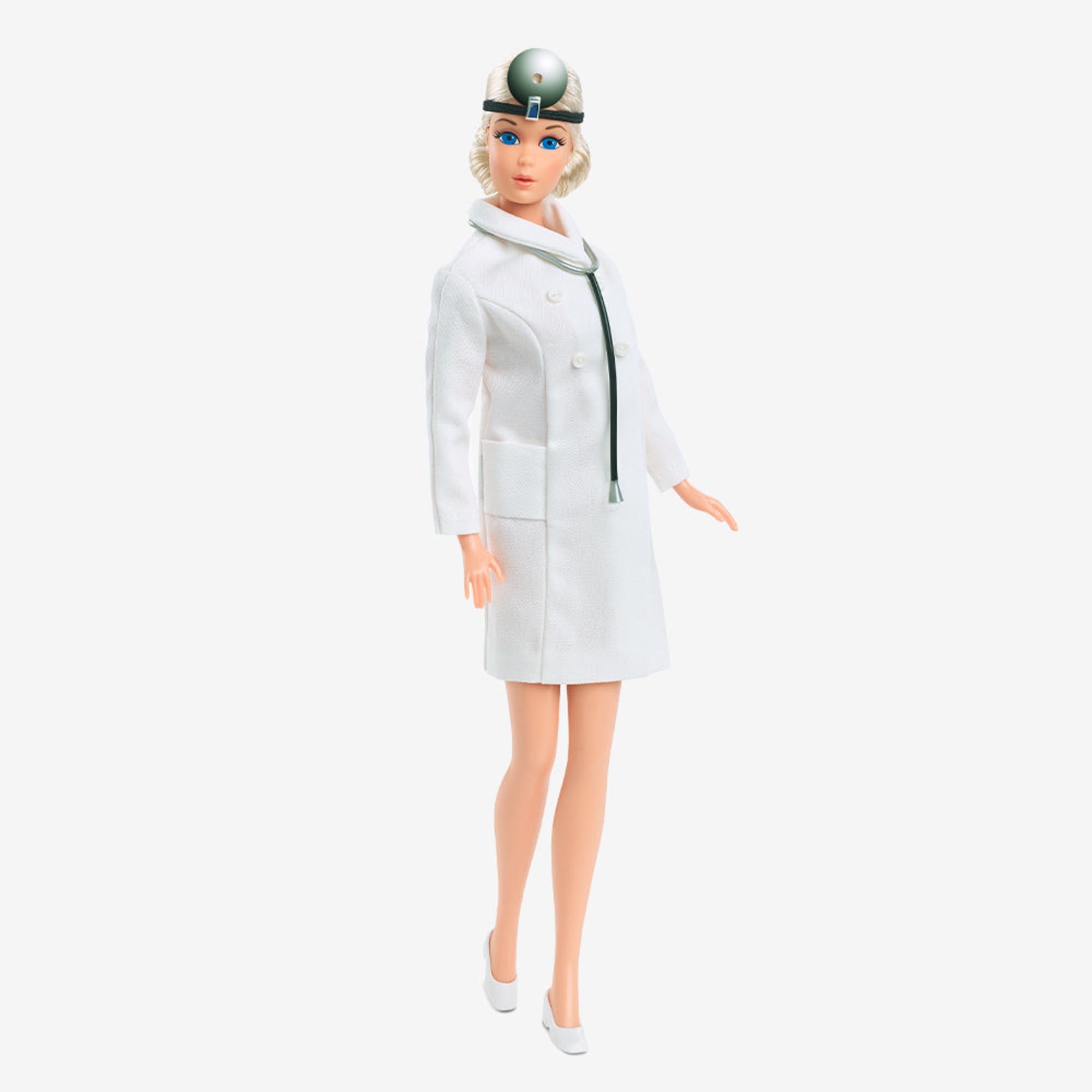 Barbie 1973 Doctor Doll - Image 2