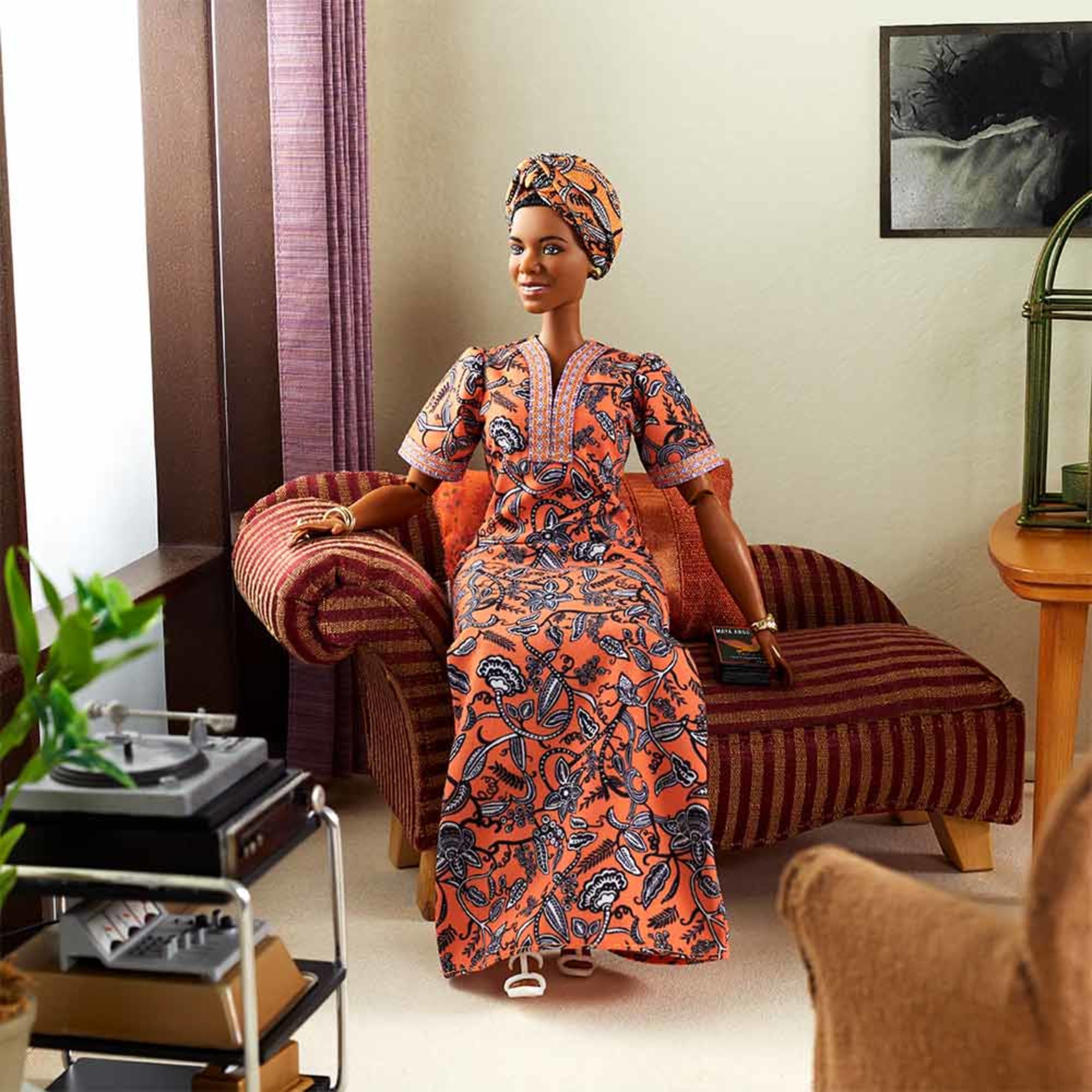 Barbie Inspiring Women Maya Angelou Doll - Image 3