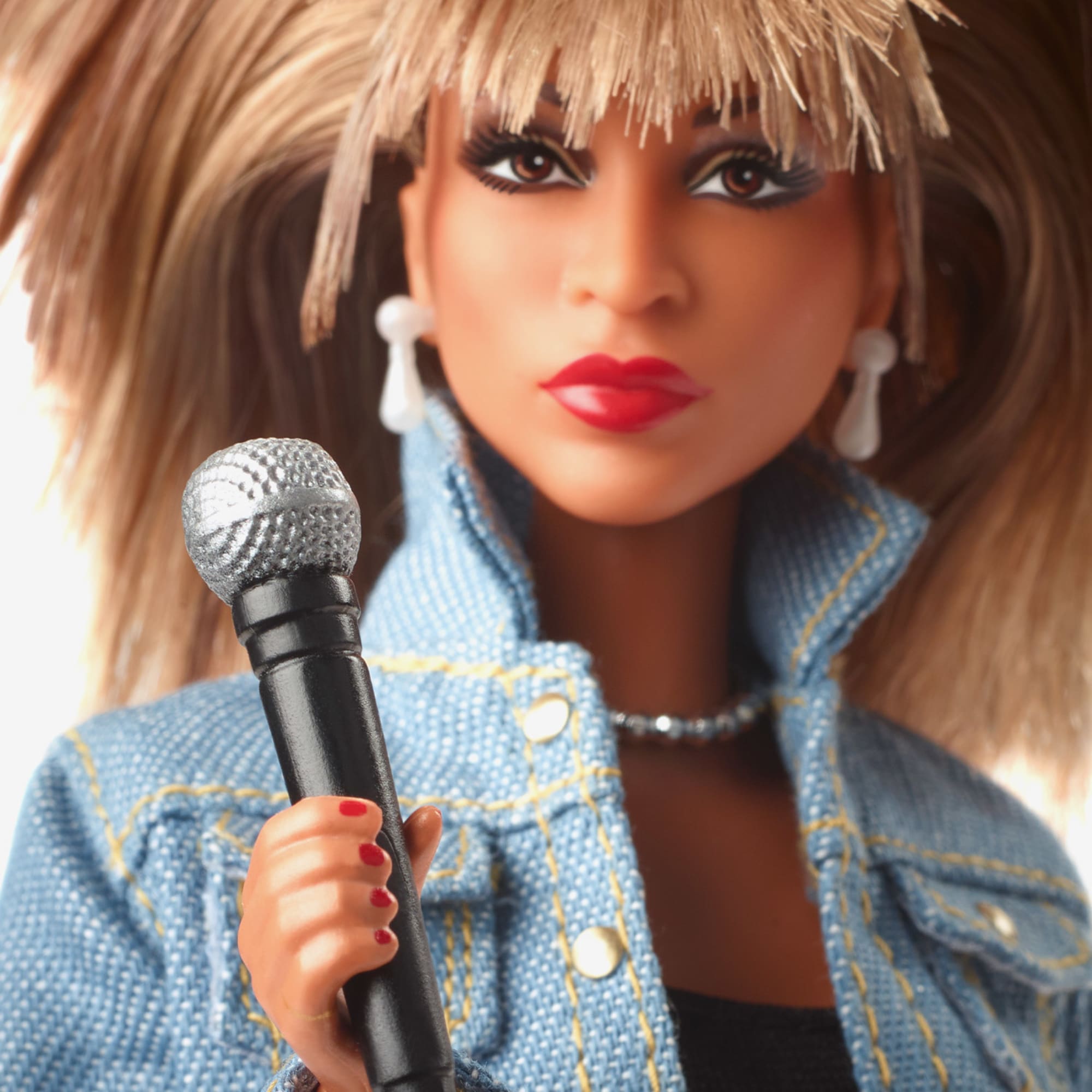 Barbie Signature Music Series Tina Turner Doll - Image 4