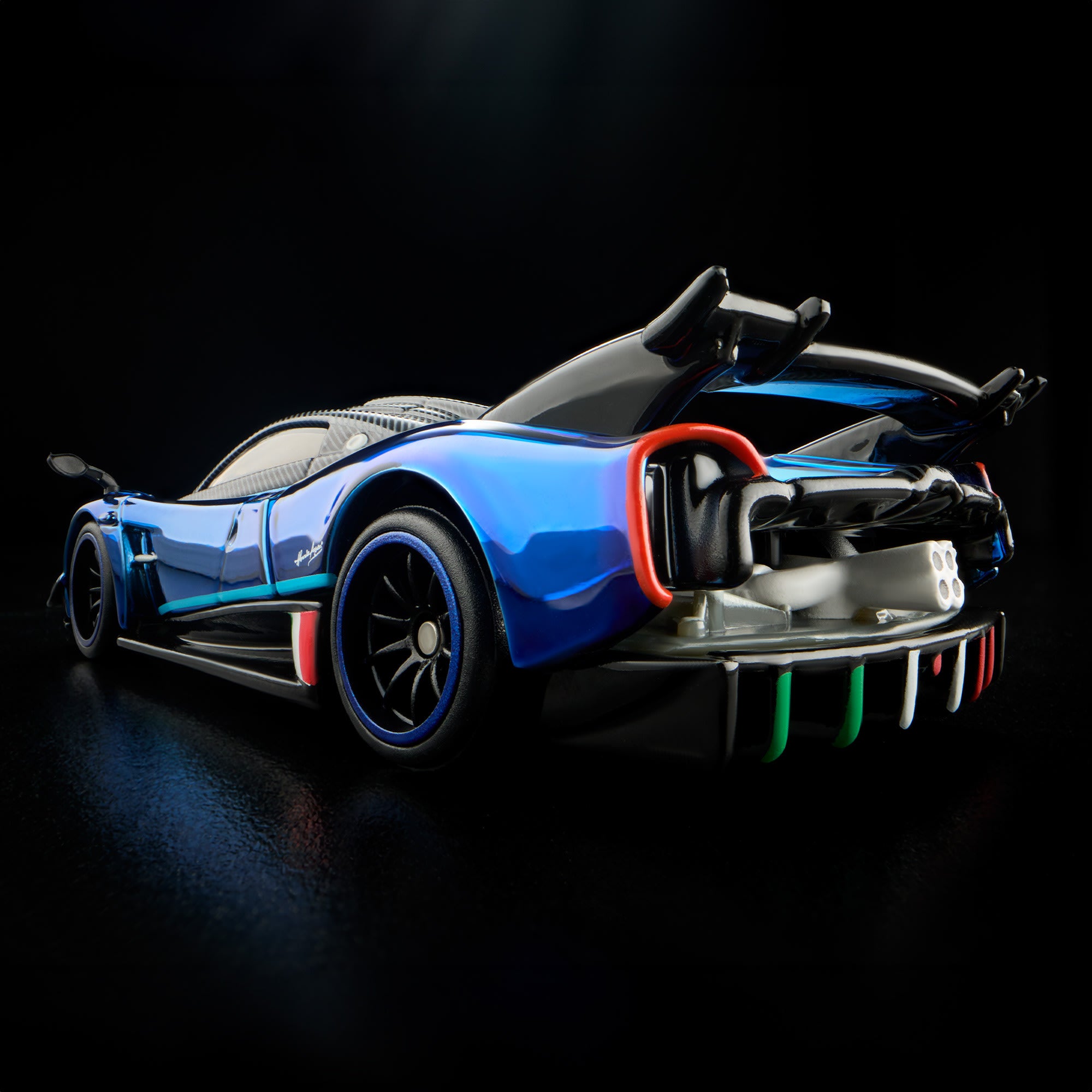 Hot Wheels RLC Exclusive 2021 Pagani Huayra R - Image 10