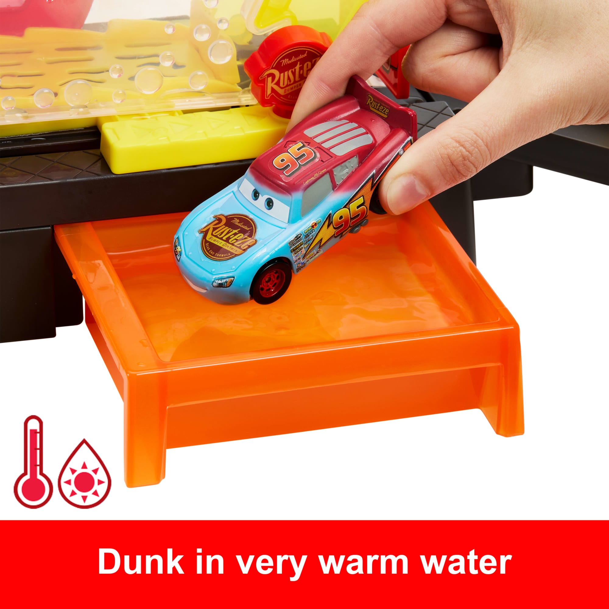 Disney And Pixar Cars Color Changers Race Ready Car Wash Playset & Color Changing Lightning Mcqueen - Image 4