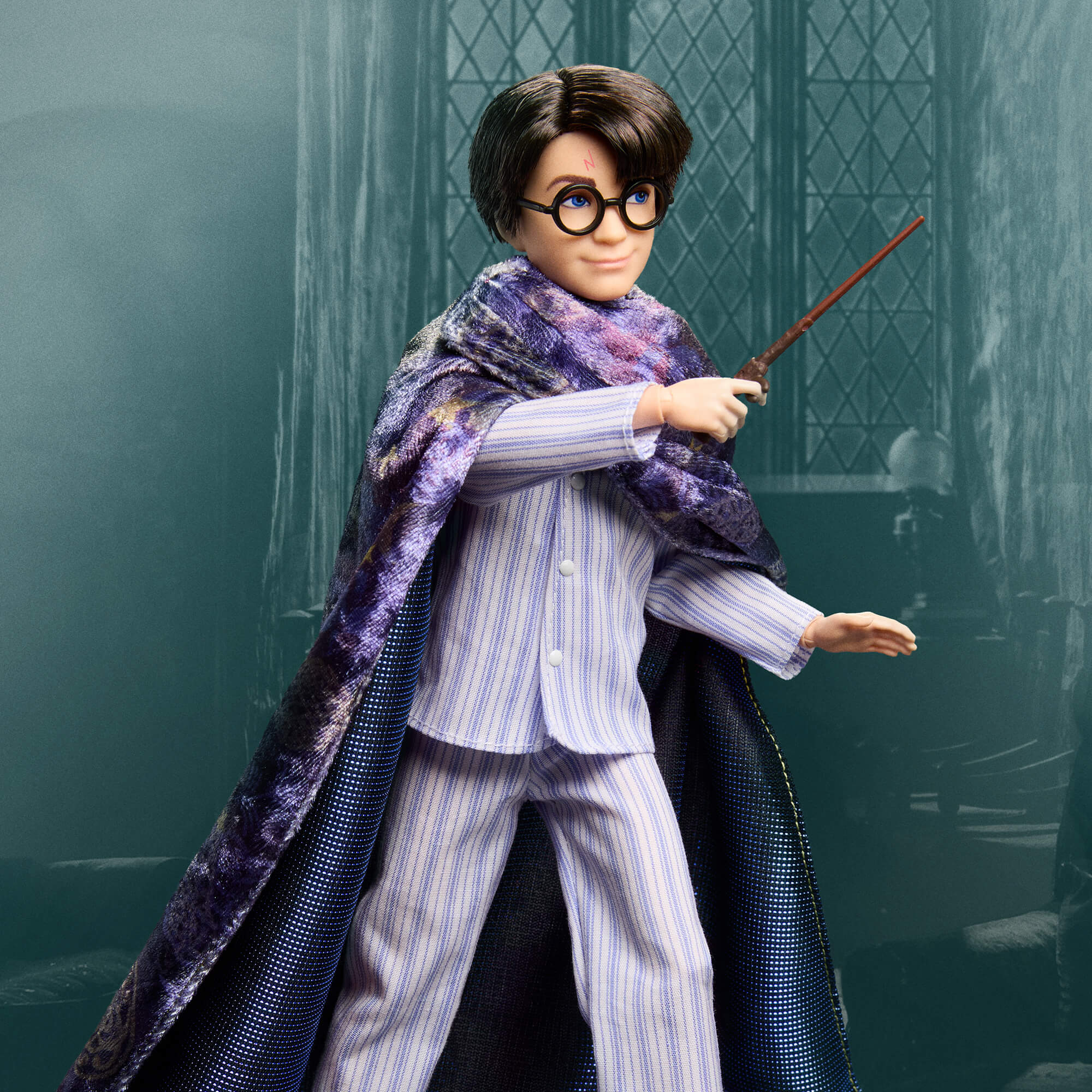 Harry Potter Design Collection – HARRY POTTER Doll - Image 3