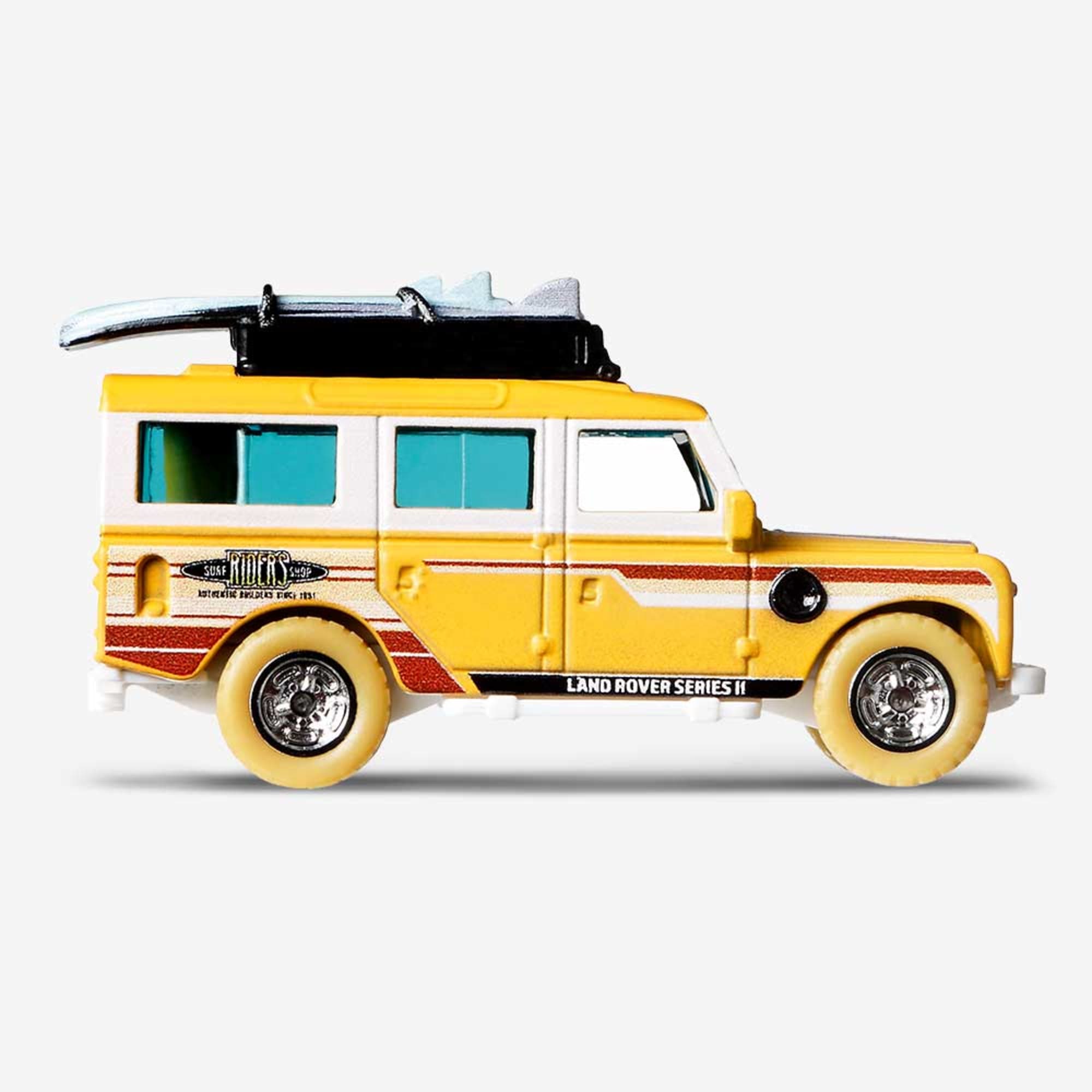 Matchbox '65 Land Rover Gen II Safari - Image 4