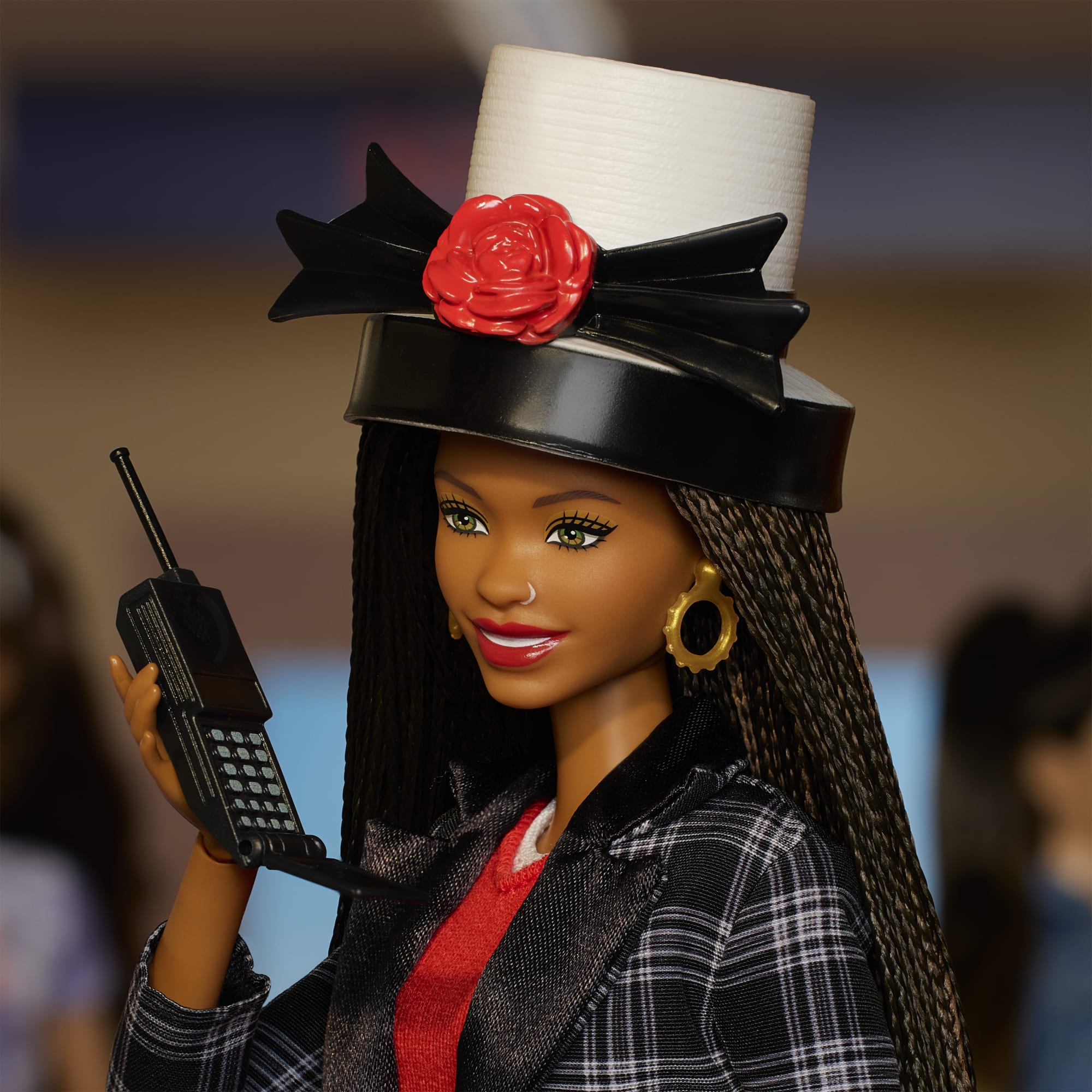 Barbie Signature Clueless Dionne Collector Doll With Black-And-White Plaid Suit & Accessories - Image 3