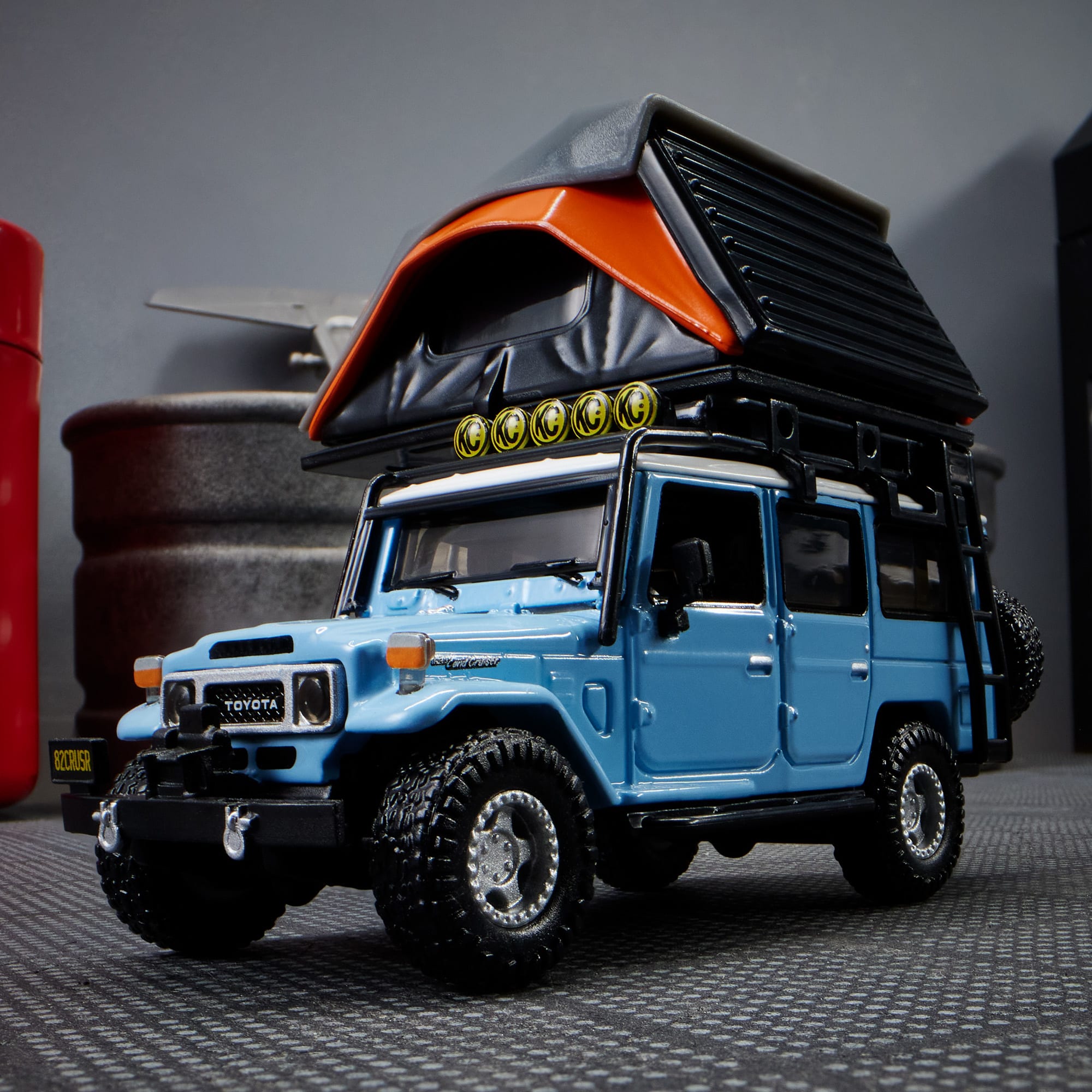 Hot Wheels Elite 64 Mod Shop 1982 Custom Toyota Land Cruiser FJ45 Troopy - Image 5