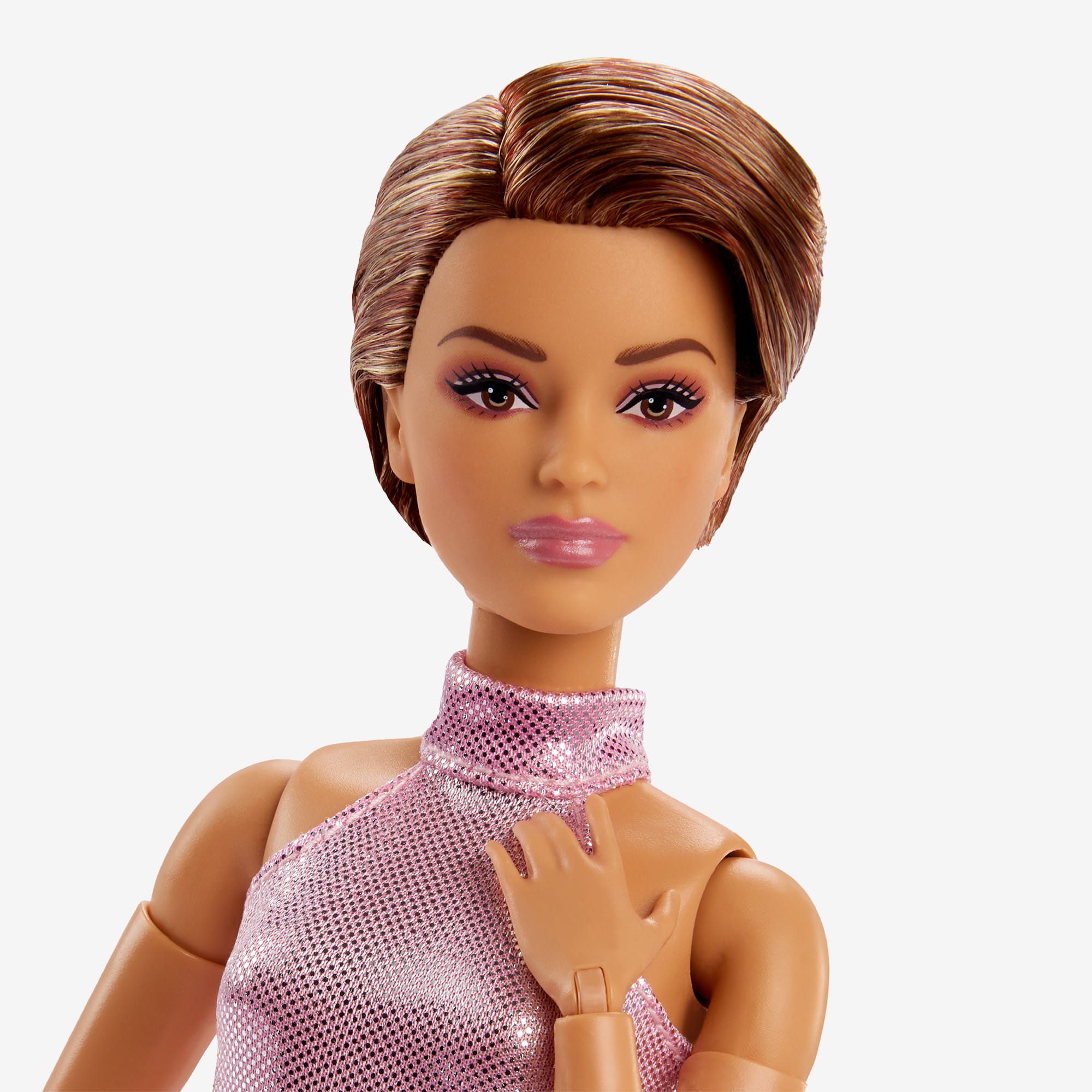Barbie Looks Doll #22 (Petite. Short Auburn Hair) - Image 9