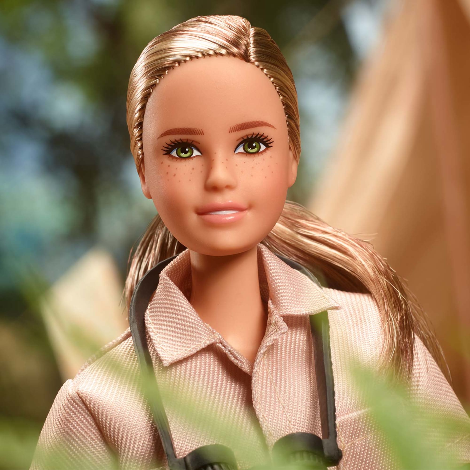 Dr. Jane Goodall Barbie Inspiring Women Doll - Image 3