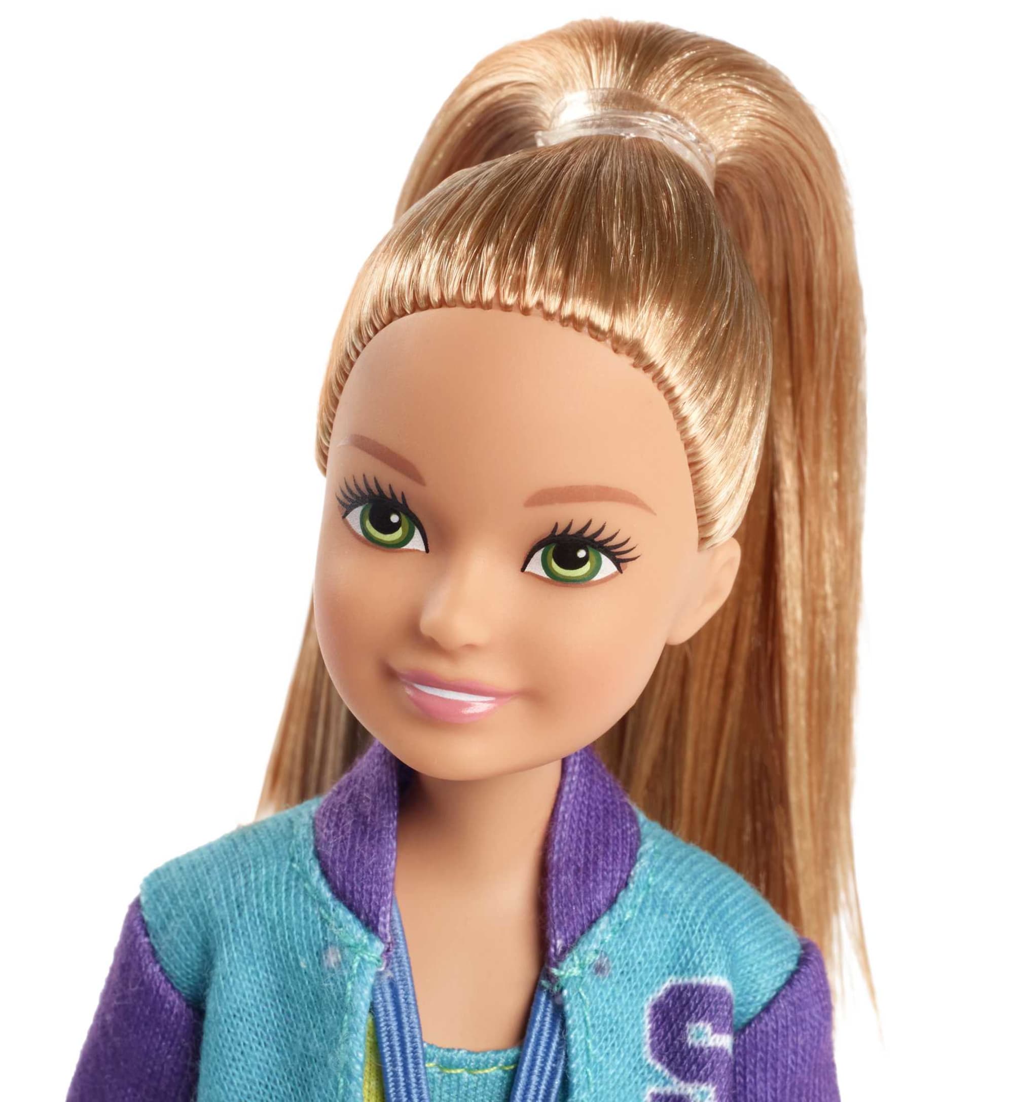 Barbie Team Stacie Doll & Accessories - Image 3