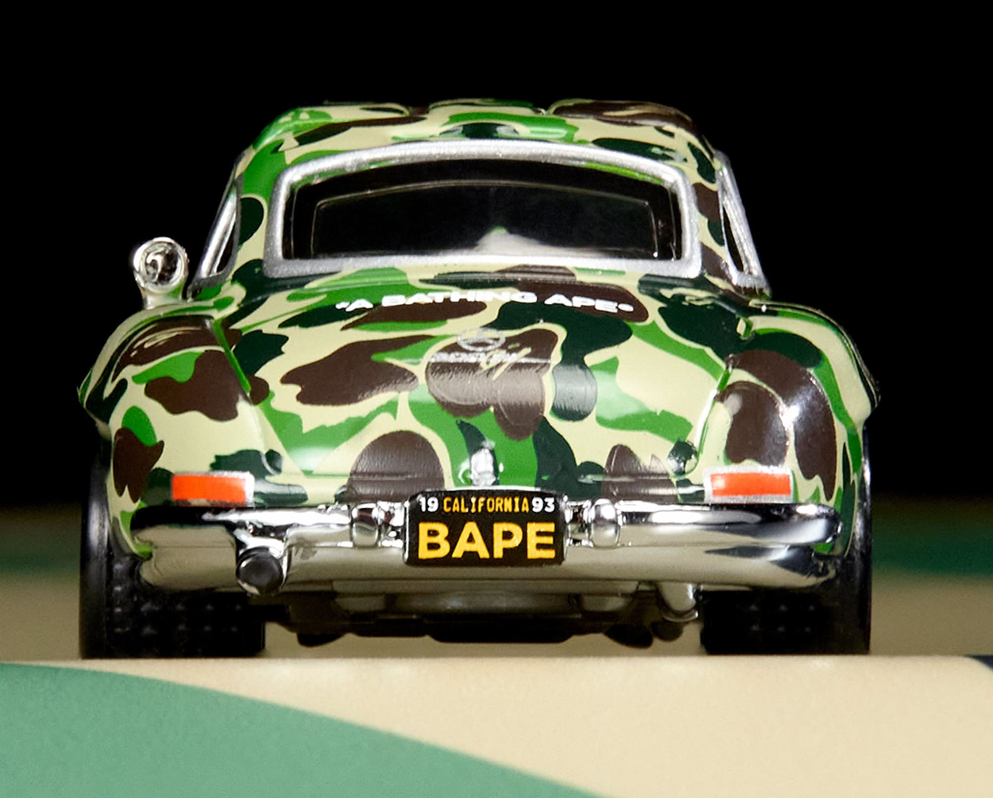 BAPE Hot Wheels 1955 Mercedes-Benz 300 SL - Image 6