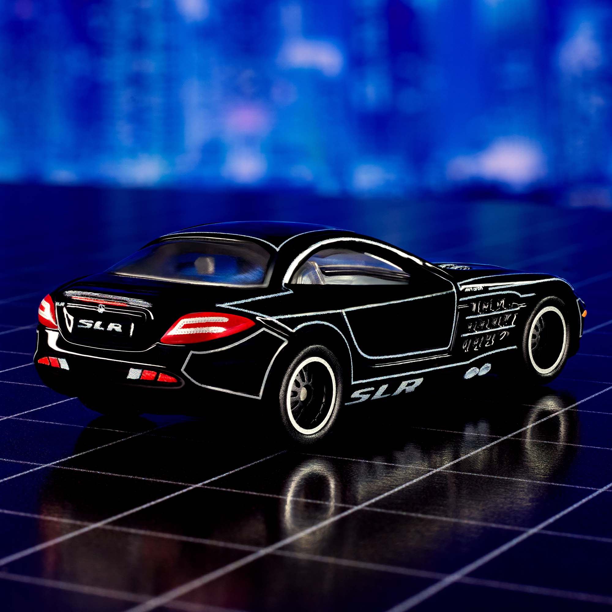 Matchbox Collectors Mercedes-Benz SLR McLaren - Image 3