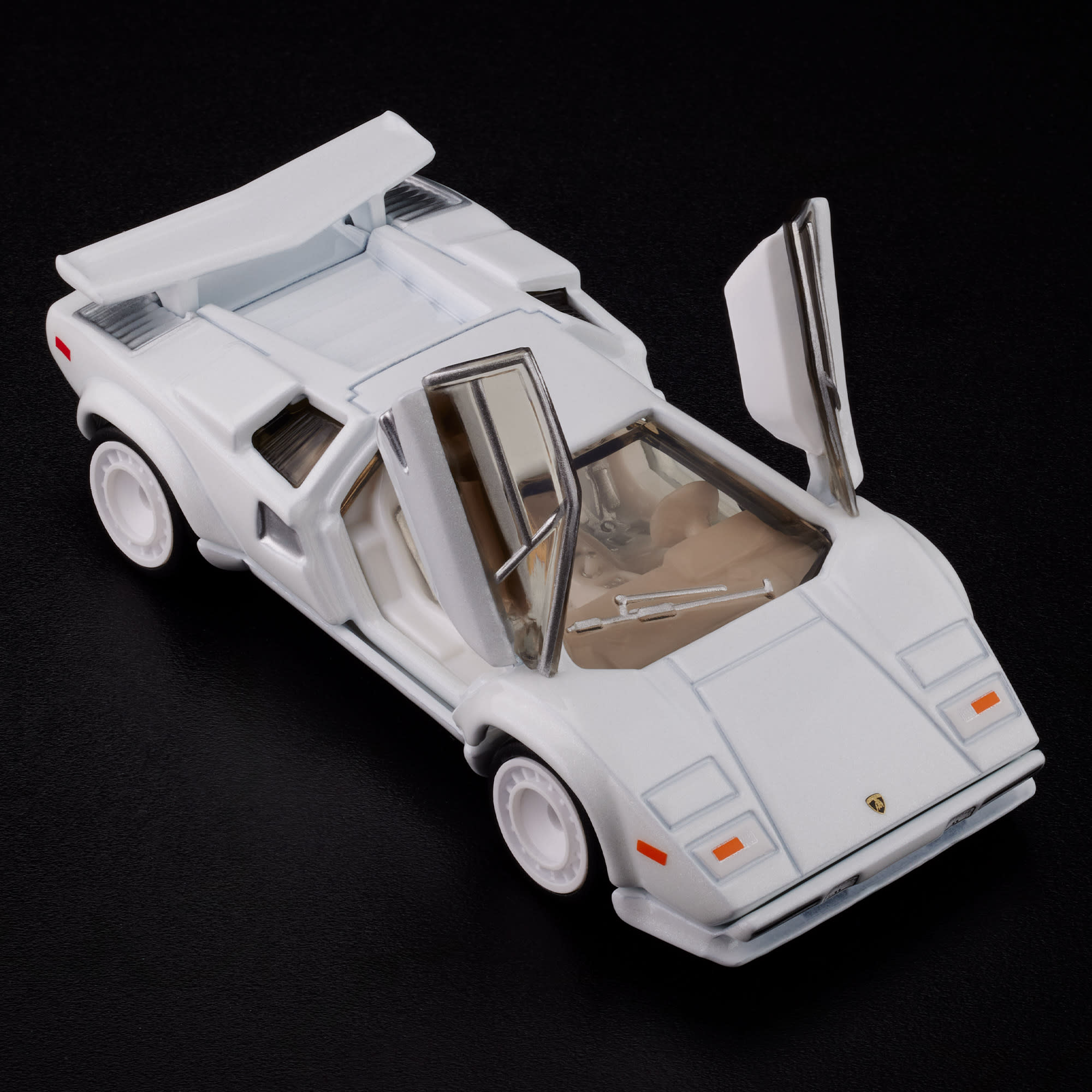 Hot Wheels RLC Exclusive 1982 Lamborghini Countach LP 500 S - Image 12