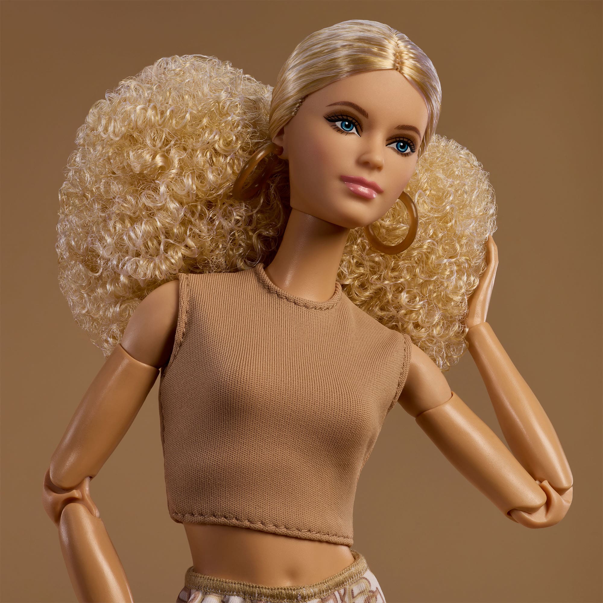 Barbie Basics 2026 Neutrals Series. Model 07 - Image 3
