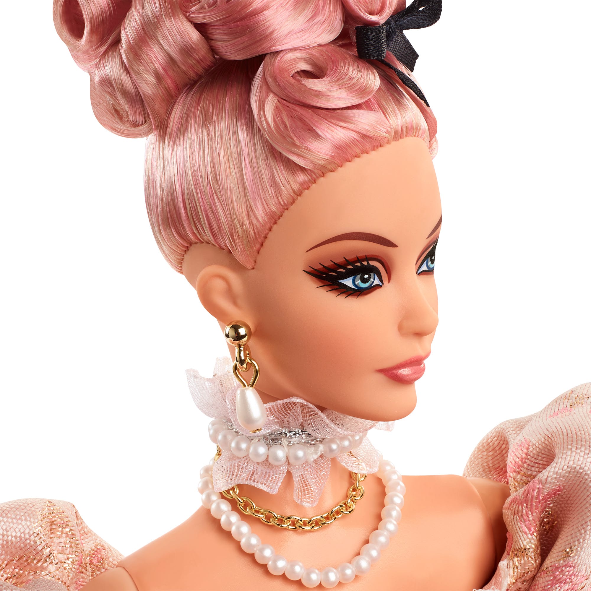 A Tribute to Fashion Barbie Doll - Image 12