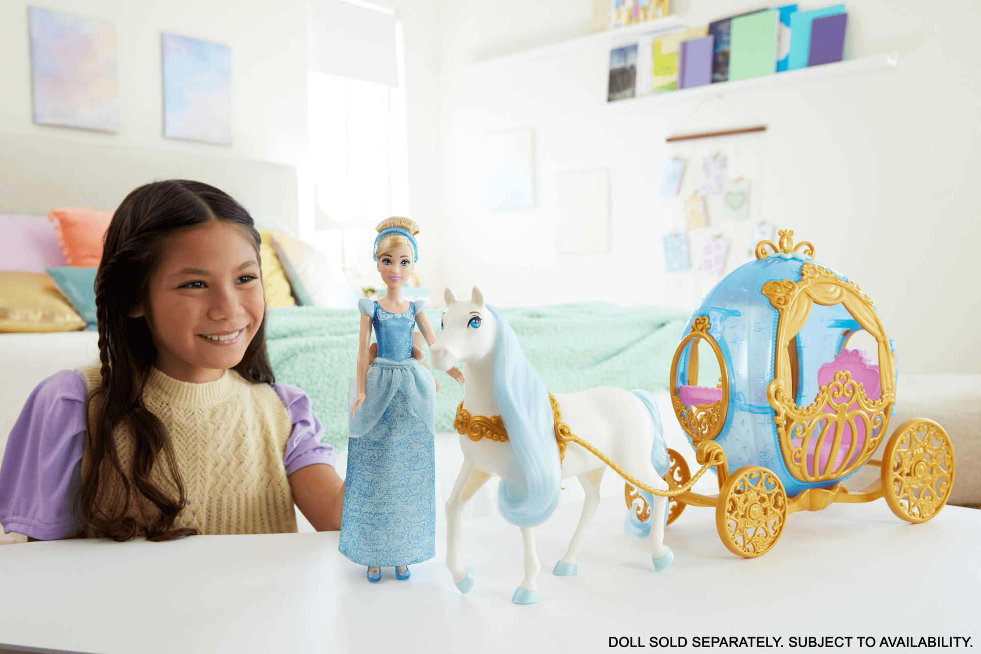 Disney Princess Cinderella's Rolling Carriage & Horse With Brushable Mane & Tail - Image 2