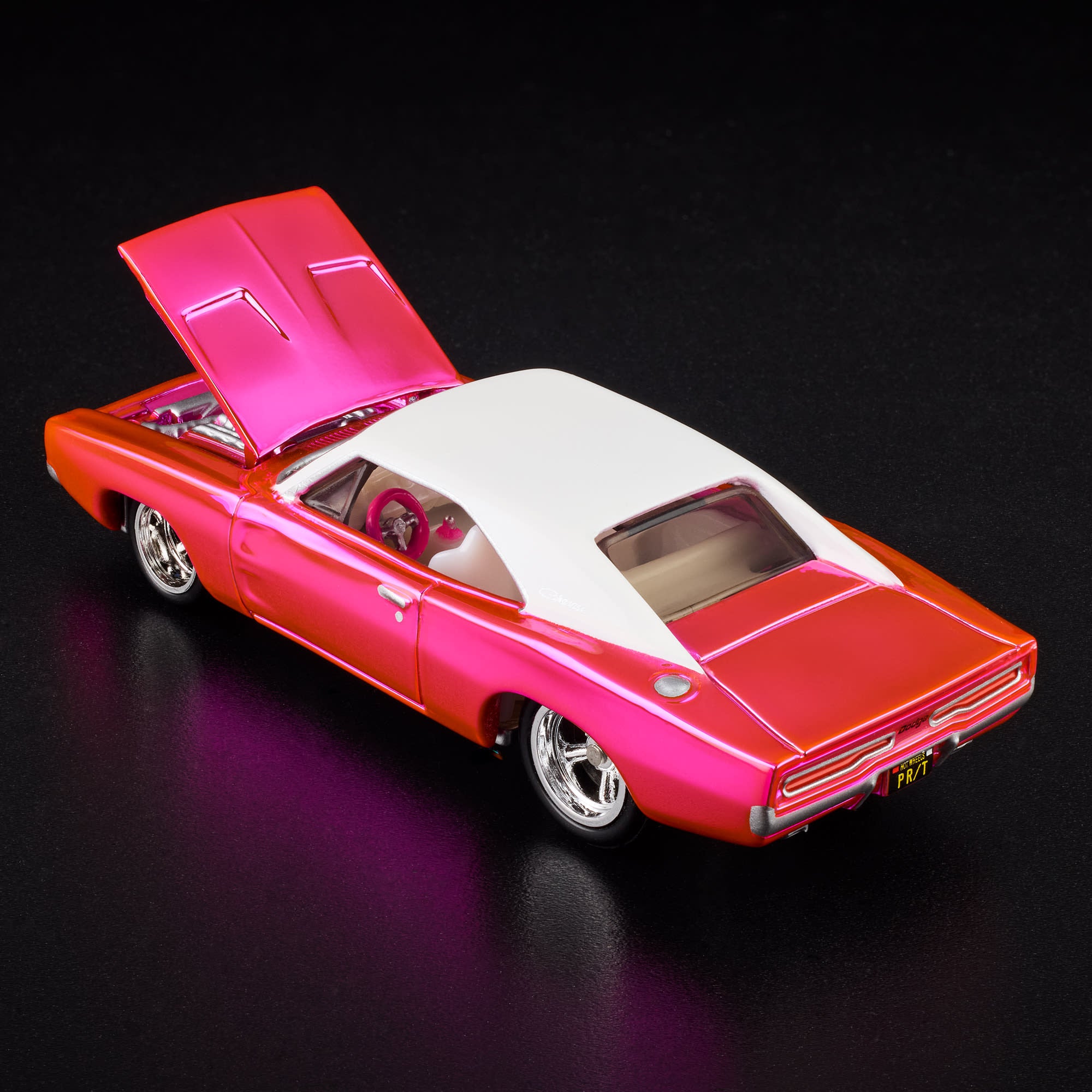 Hot Wheels RLC Exclusive 1969 Dodge Charger R/T - Image 11