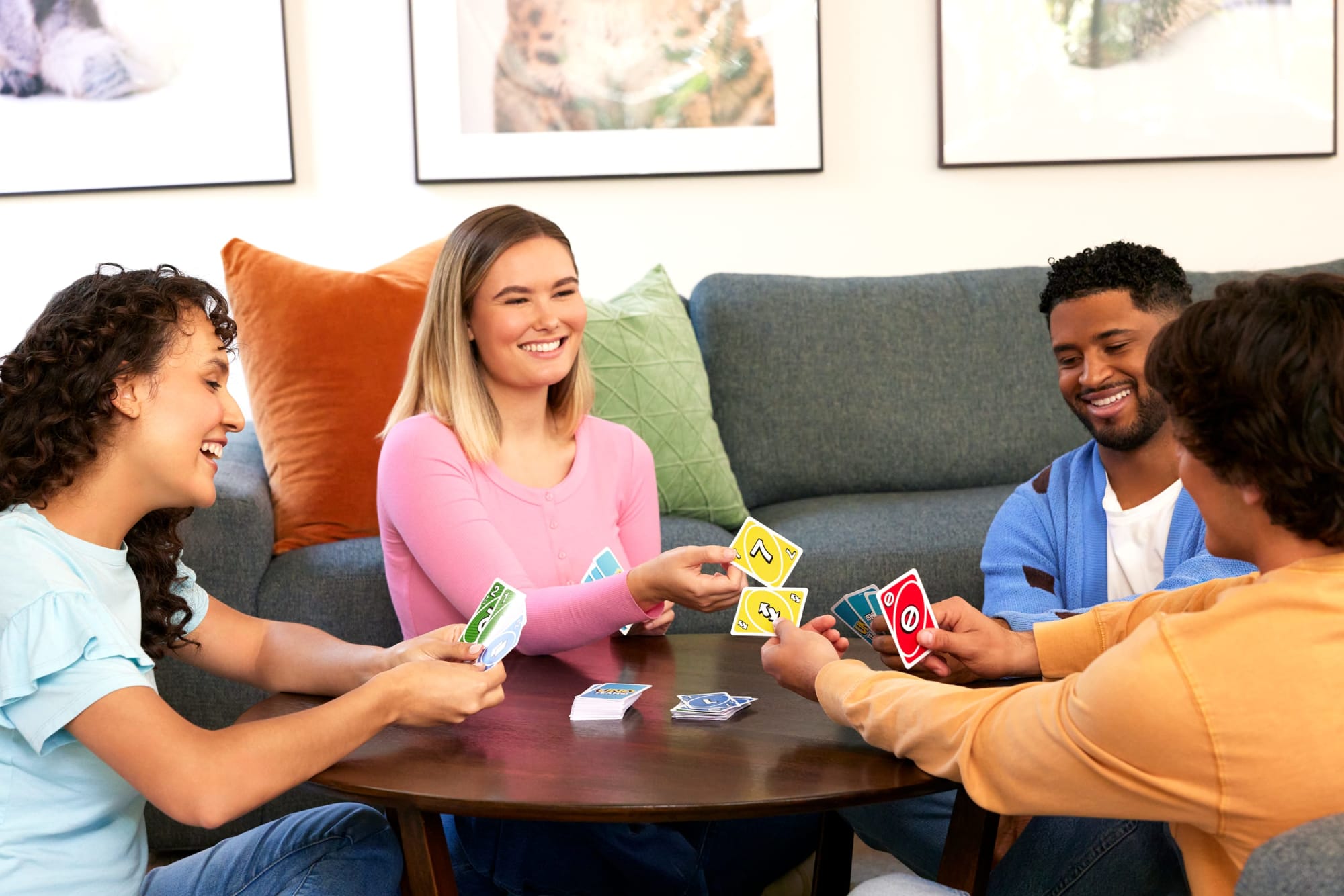 UNO Juego de Cartas Teams - Image 2