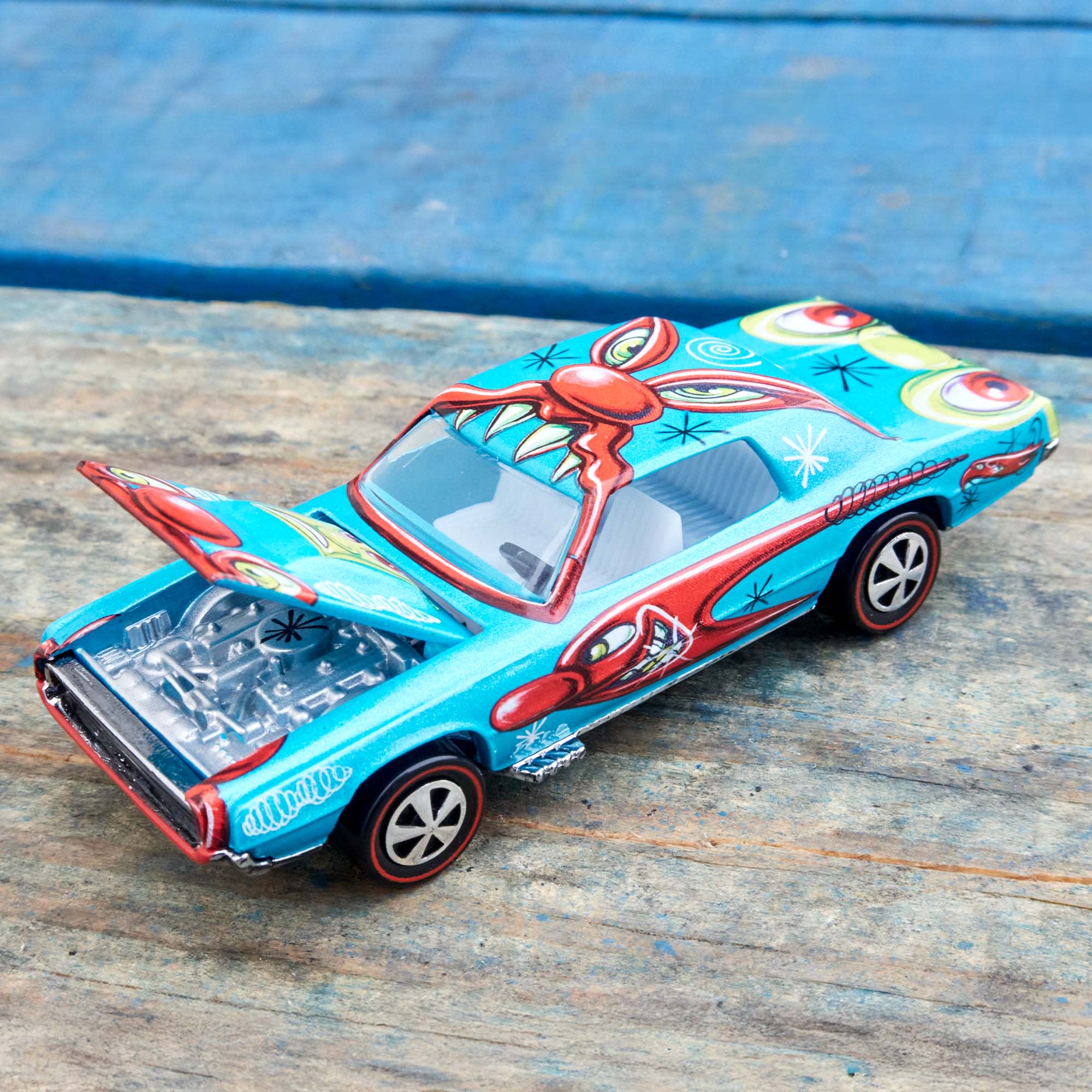 Hot Wheels x Kenny Scharf Signed Custom T-Bird - Image 8