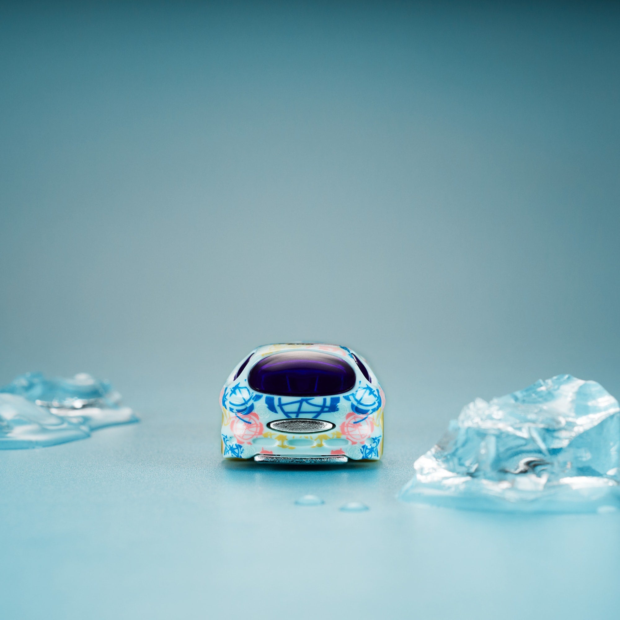 Sean Wotherspoon x adidas x Hot Wheels Deora II Vehicle - Image 4