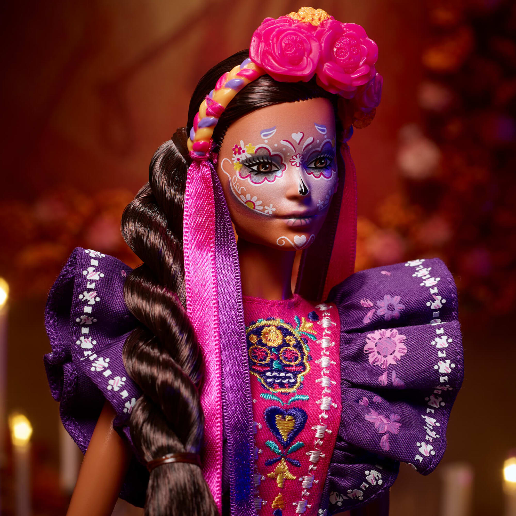 2022 Barbie Día De Muertos Doll - Image 3