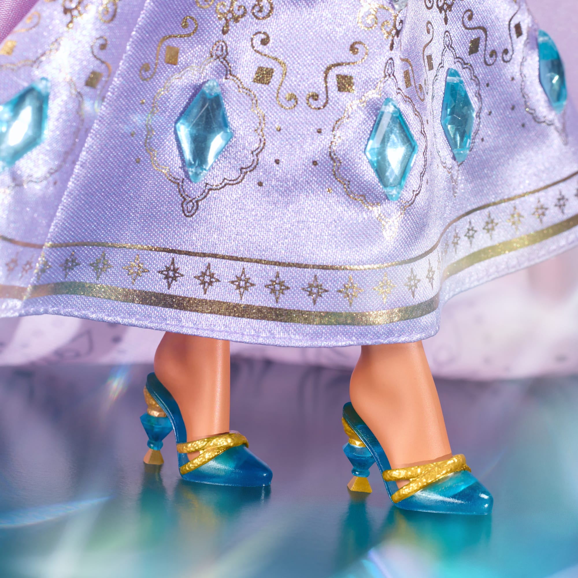 Disney Collector Radiance Collection Jasmine Doll - Image 6