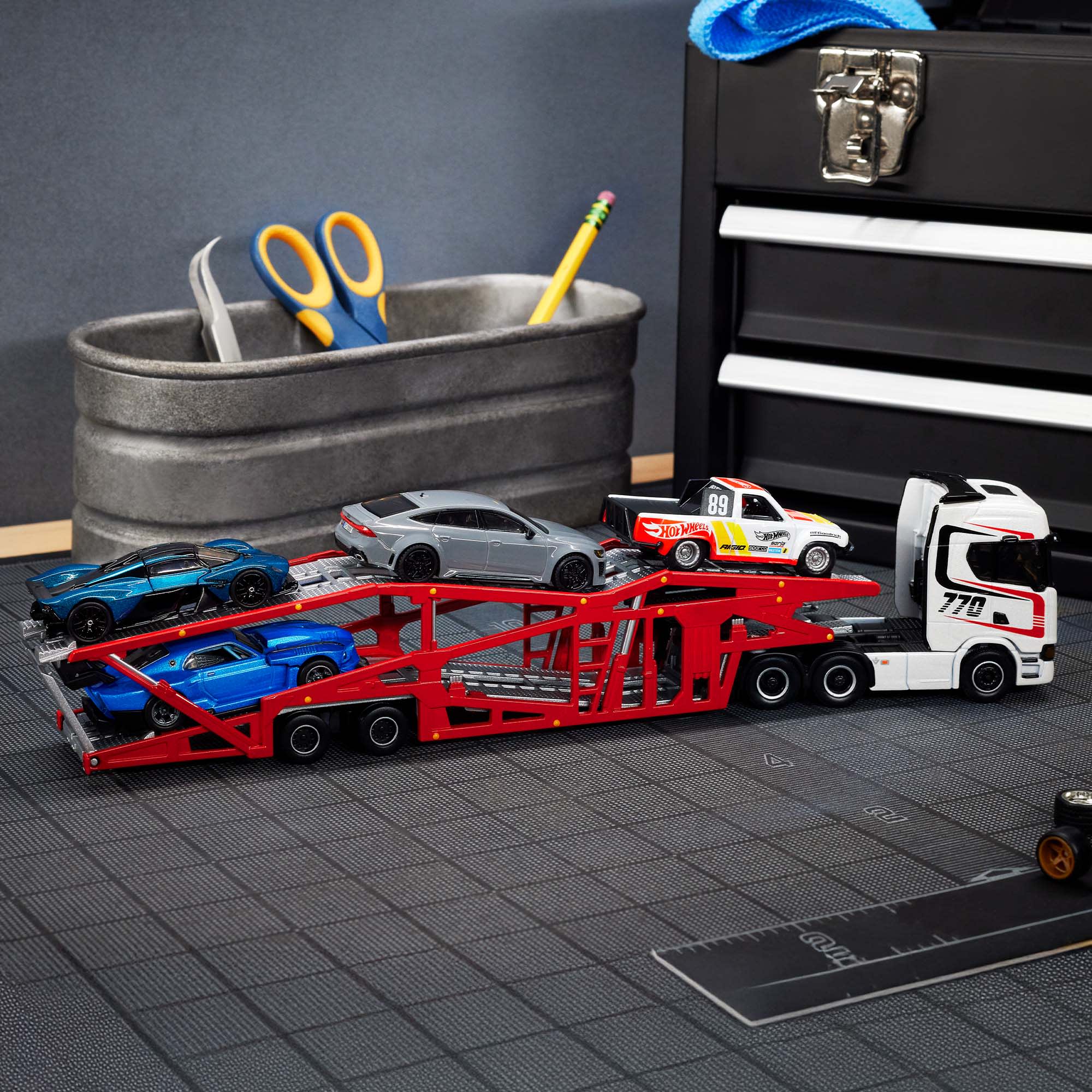 Hot Wheels Elite 64 Scania 770 S - Image 2
