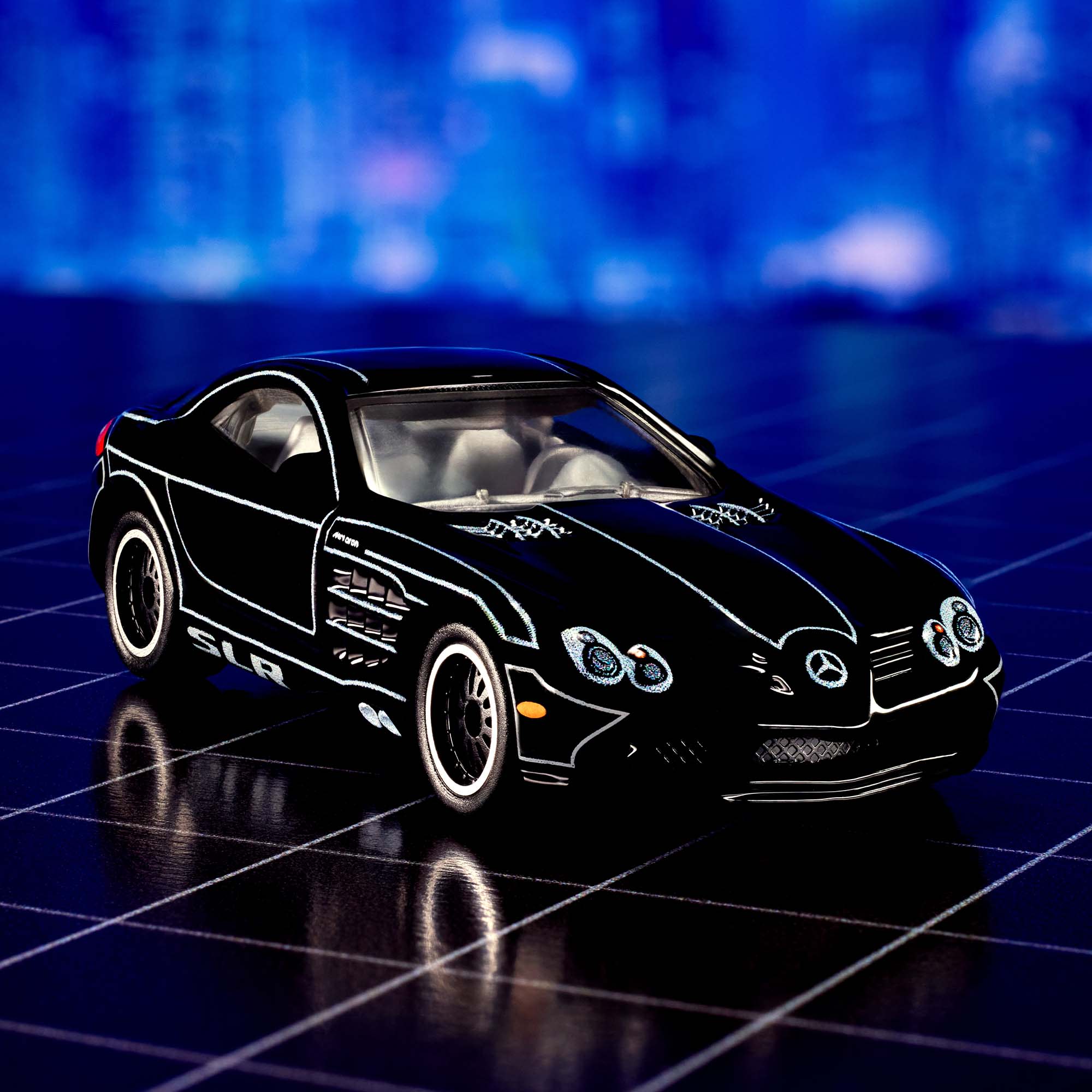 Matchbox Collectors Mercedes-Benz SLR McLaren - Image 2