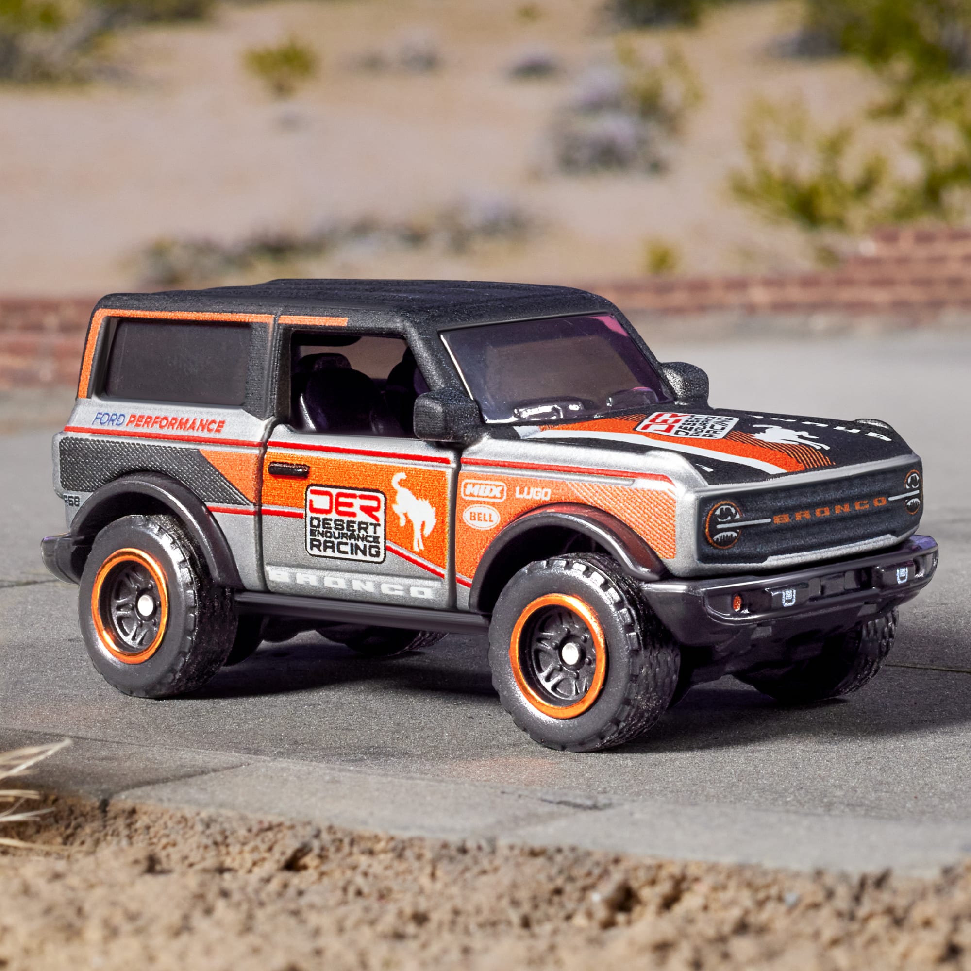 Matchbox 2021 Ford Bronco - Image 4