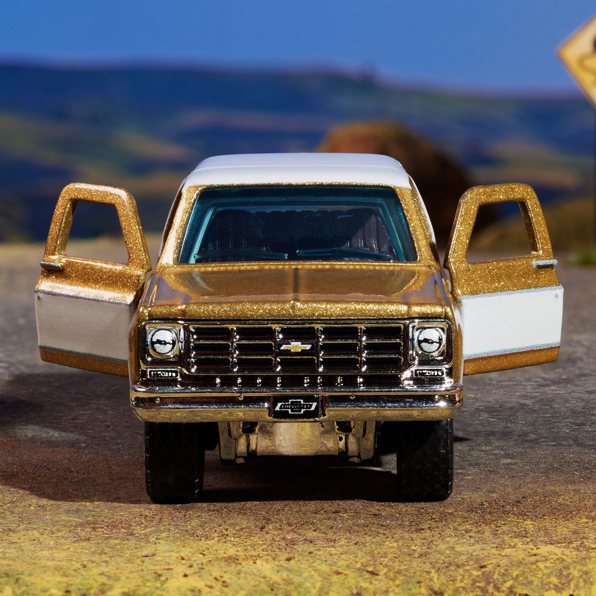 Matchbox 1979 Chevy Blazer - Image 5