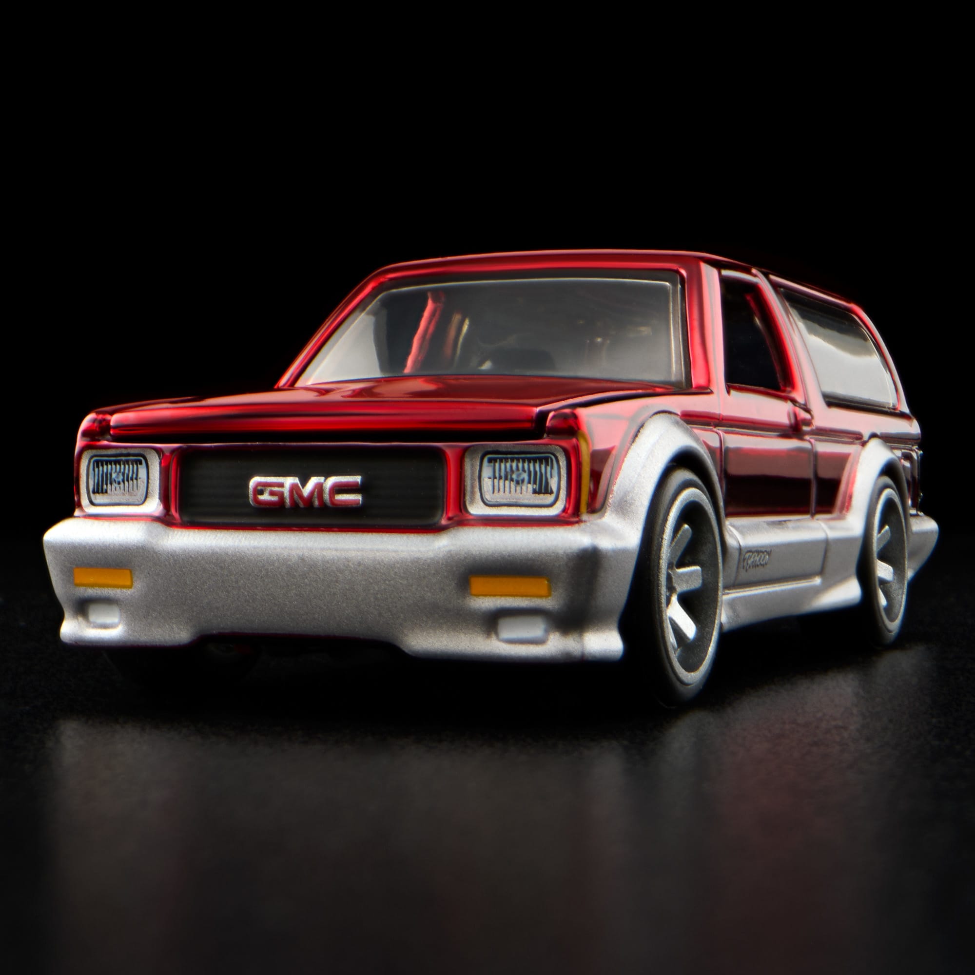 Hot Wheels RLC 1992 GMC Typhoon - Image 12