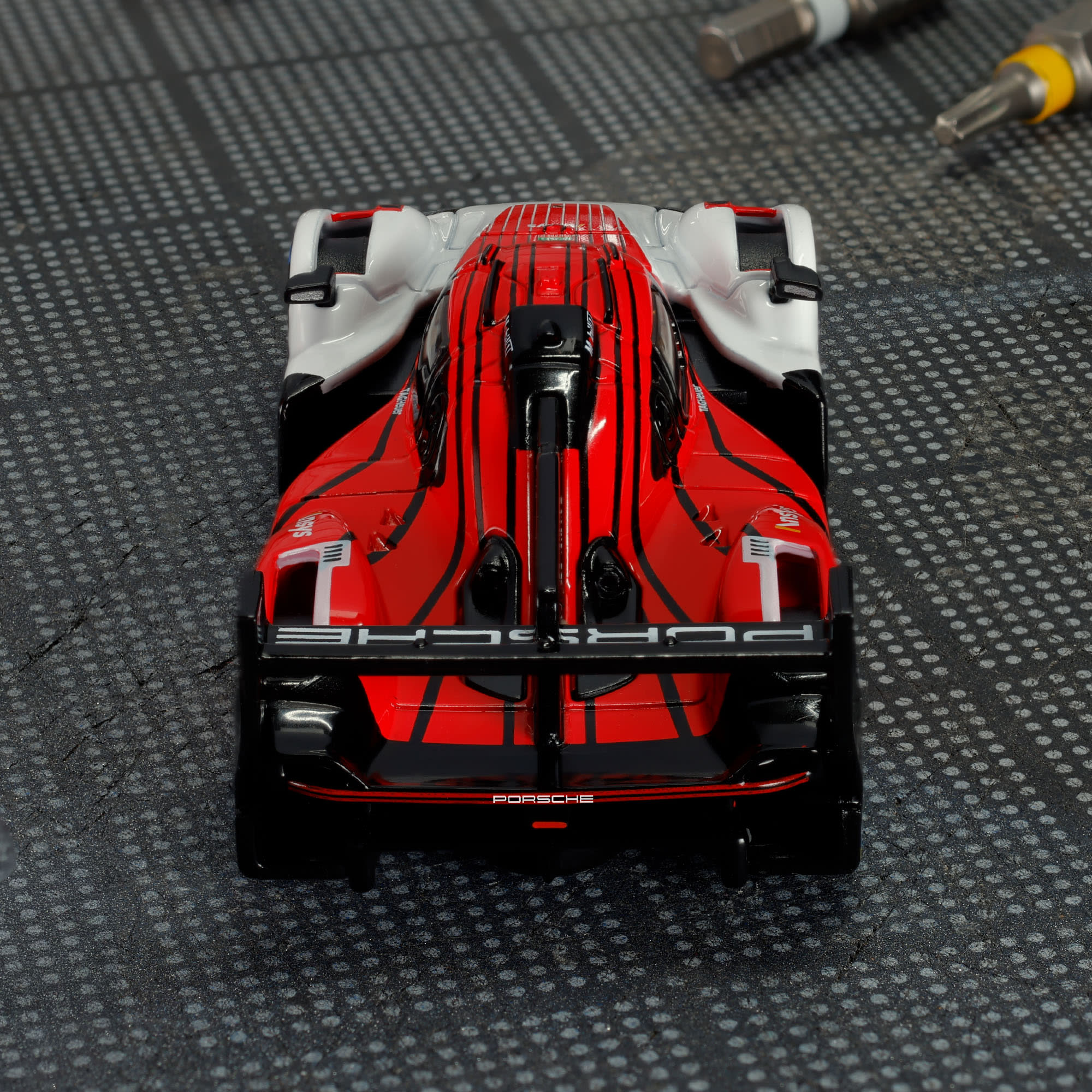 Hot Wheels Elite 64 Porsche 963 - Image 8