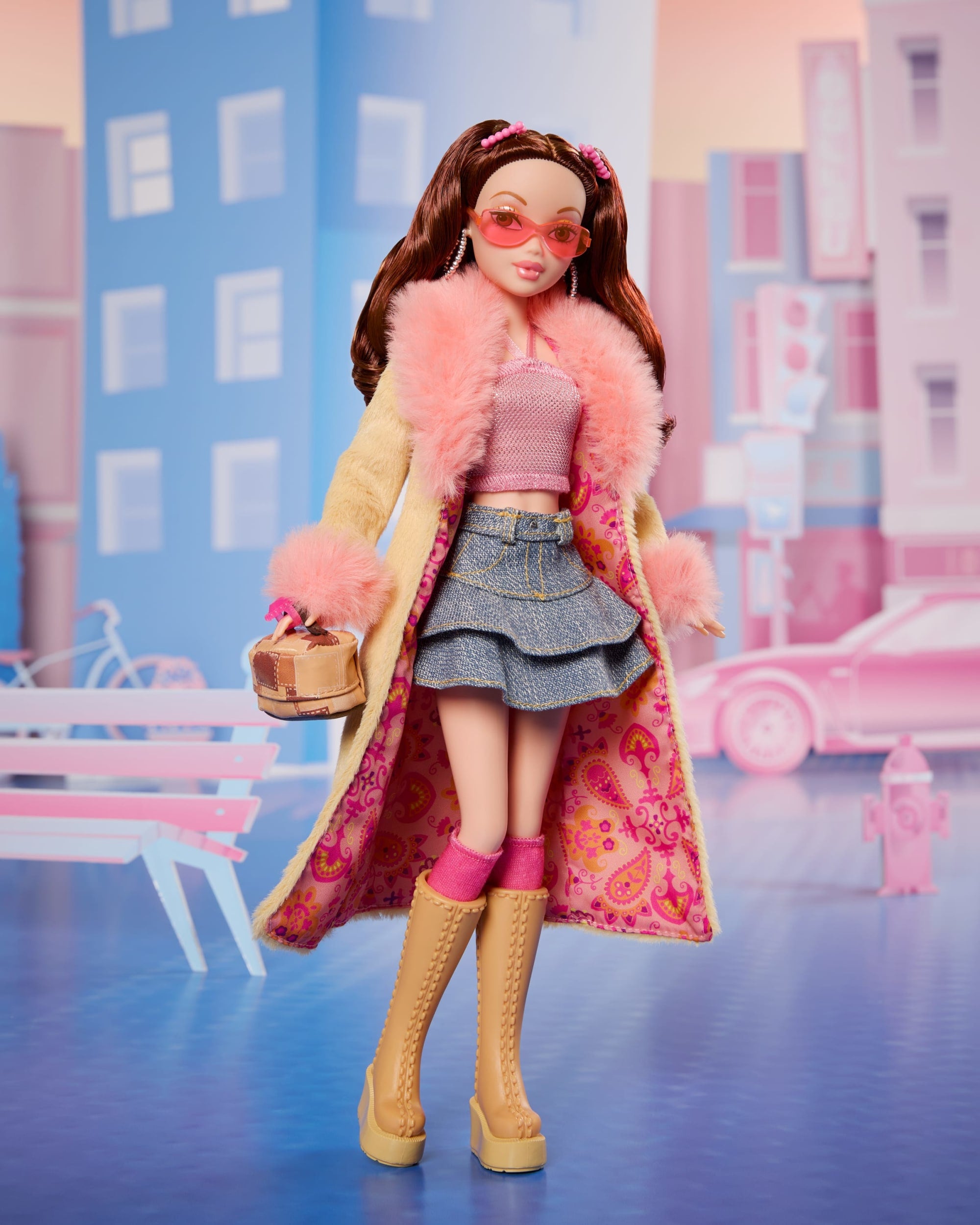 Barbie Signature My Scene Collector Chelsea Doll in Y2K-Inspired Outfit With Premium Accessories - Image 5