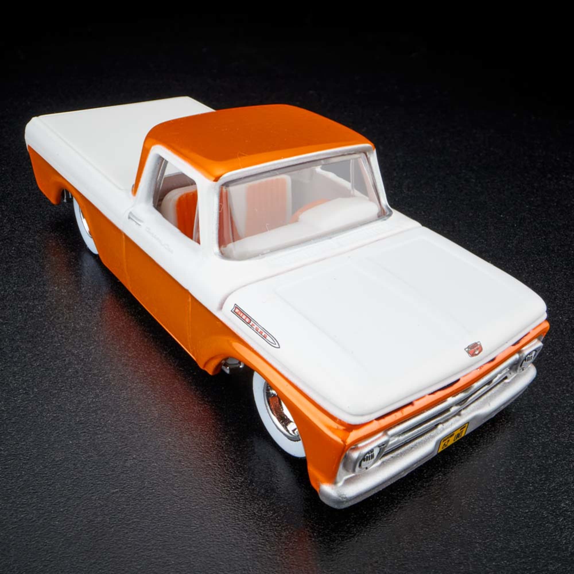 Hot Wheels RLC Exclusive 1962 Ford F100 - Image 4